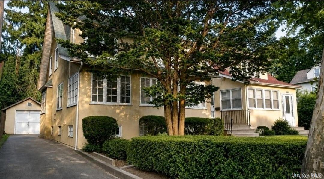 253 Fulton Avenue – For Rent