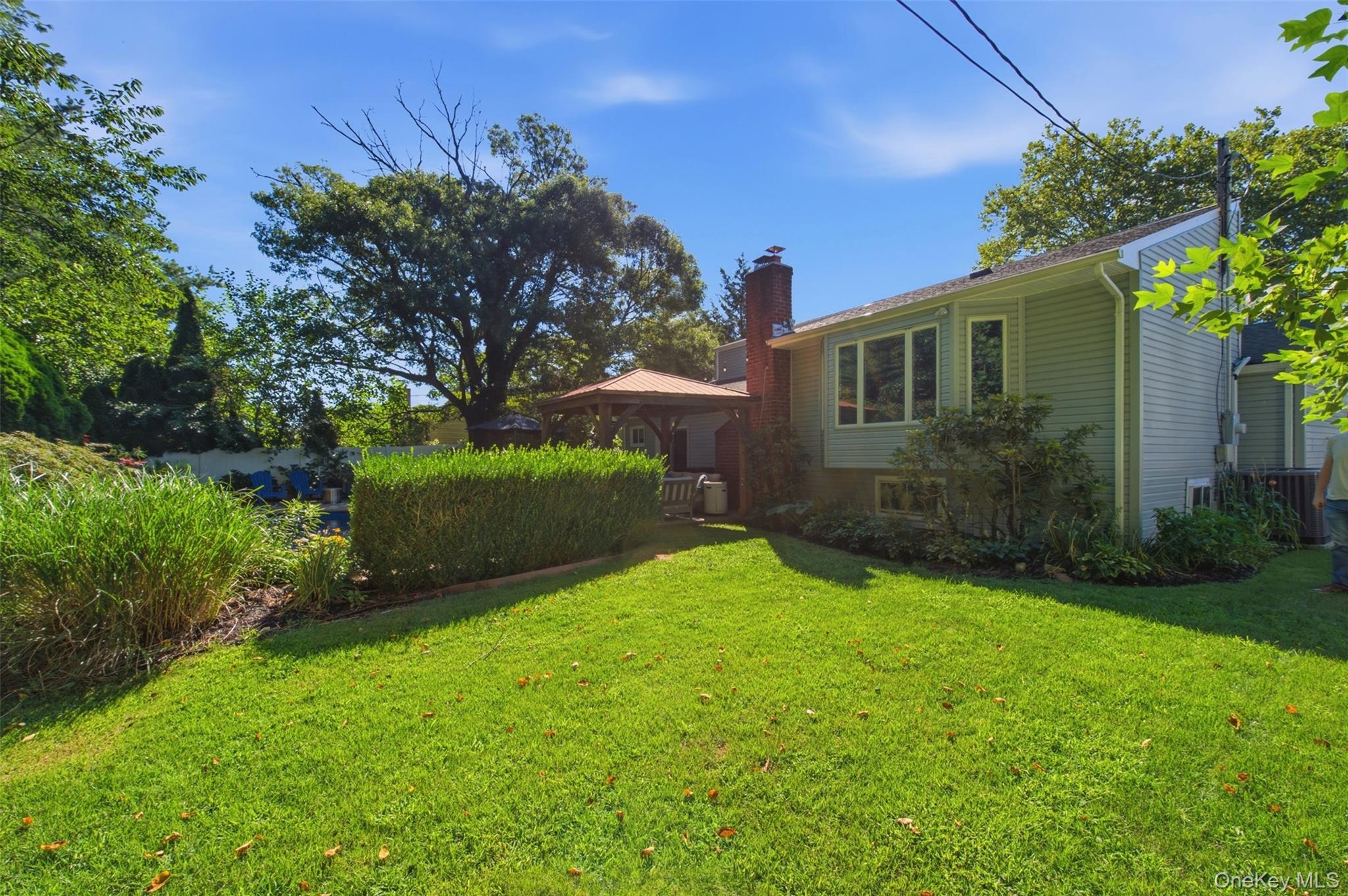 17 White Cliff Lane – For Sale photo 41