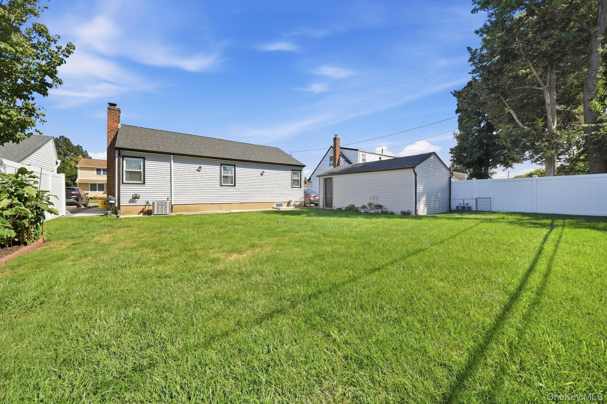 18 Devon Road – For Sale photo 26