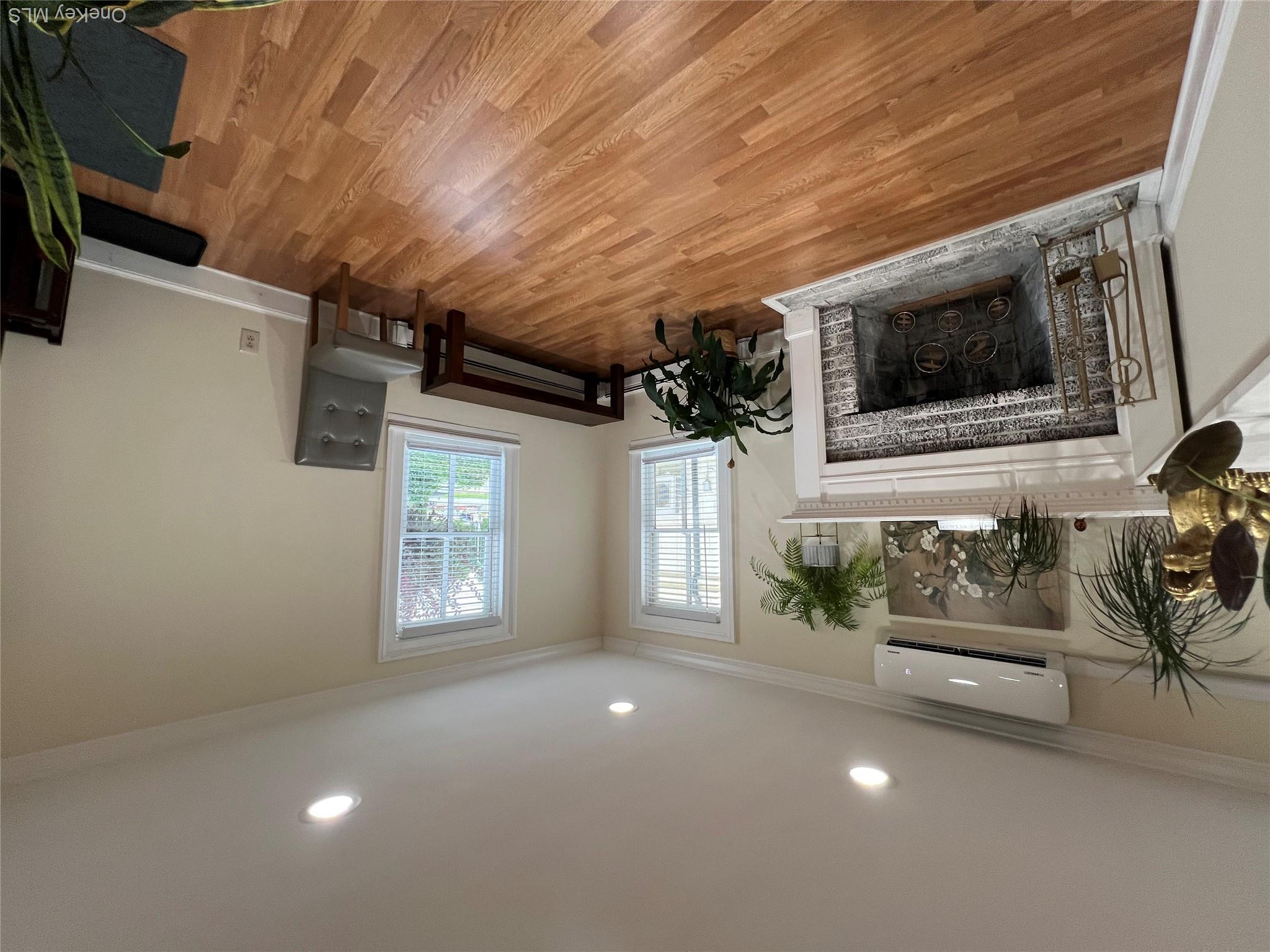 6278 Northern Boulevard, Unit 1 photo 4