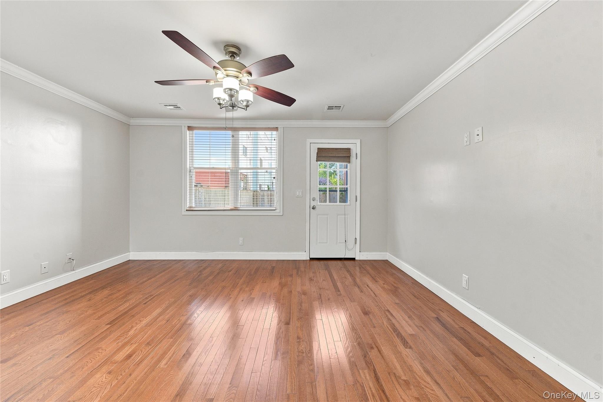 217 Sunset Boulevard, Unit 9217G photo 11
