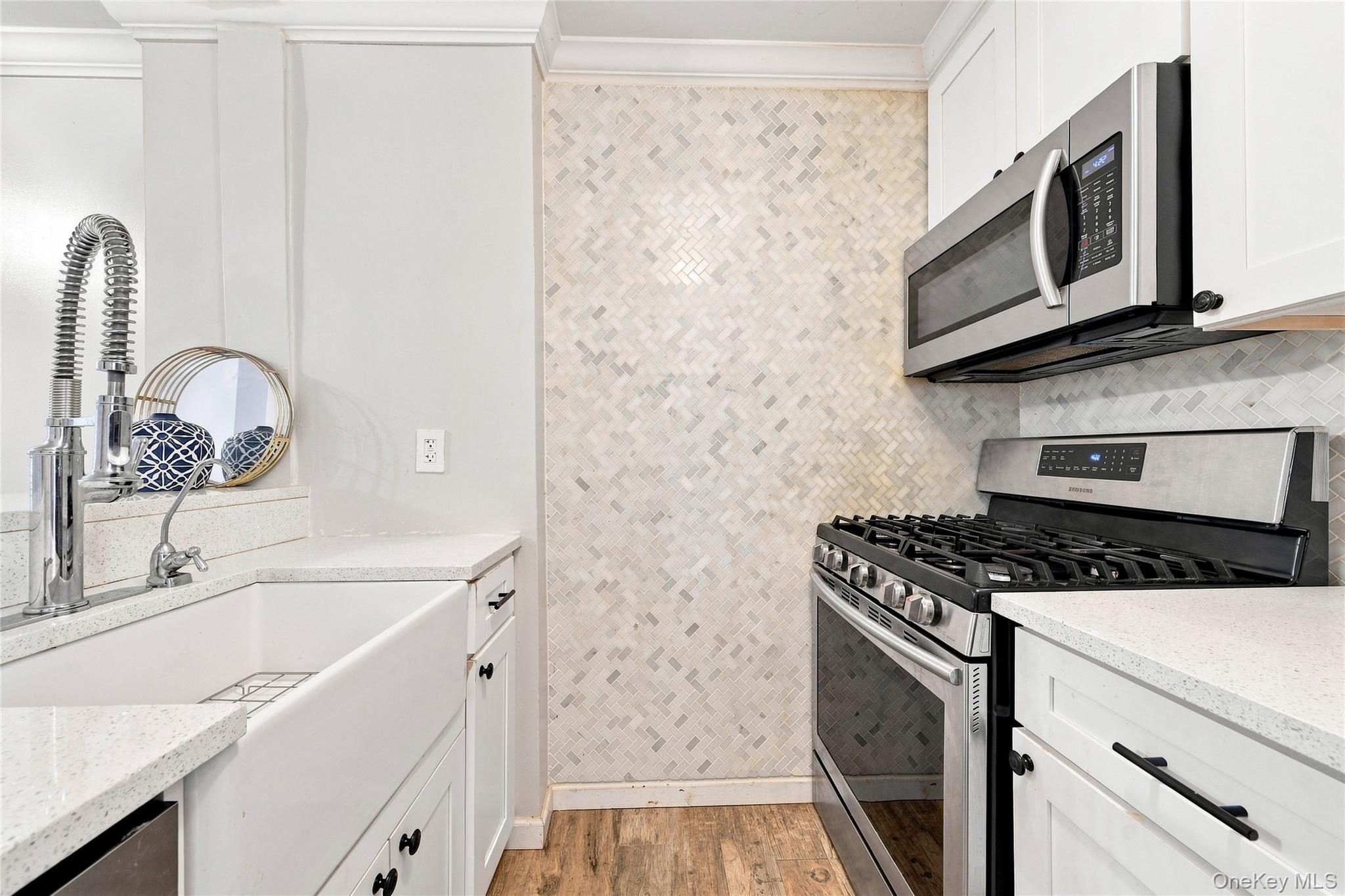 217 Sunset Boulevard, Unit 9217G photo 13