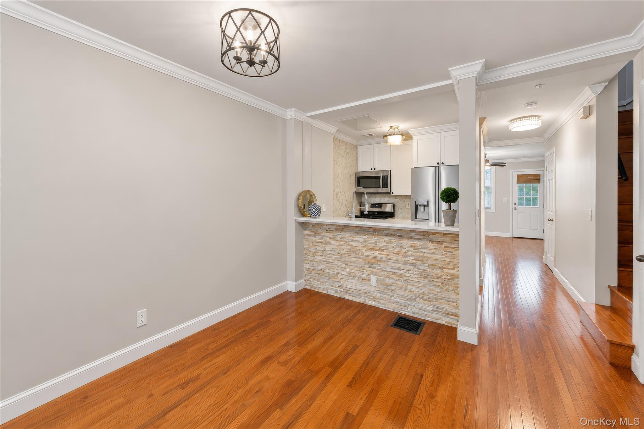 217 Sunset Boulevard, Unit 9217G photo 15