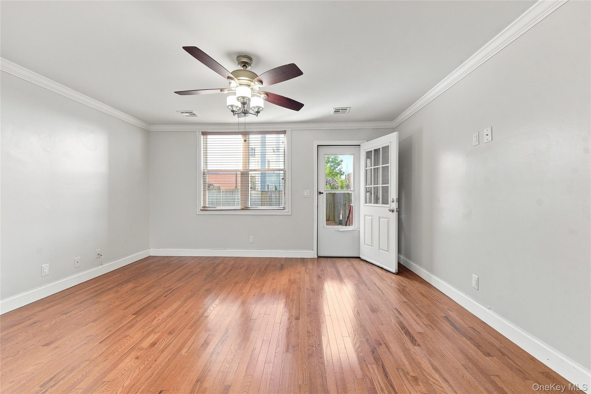 217 Sunset Boulevard, Unit 9217G photo 8