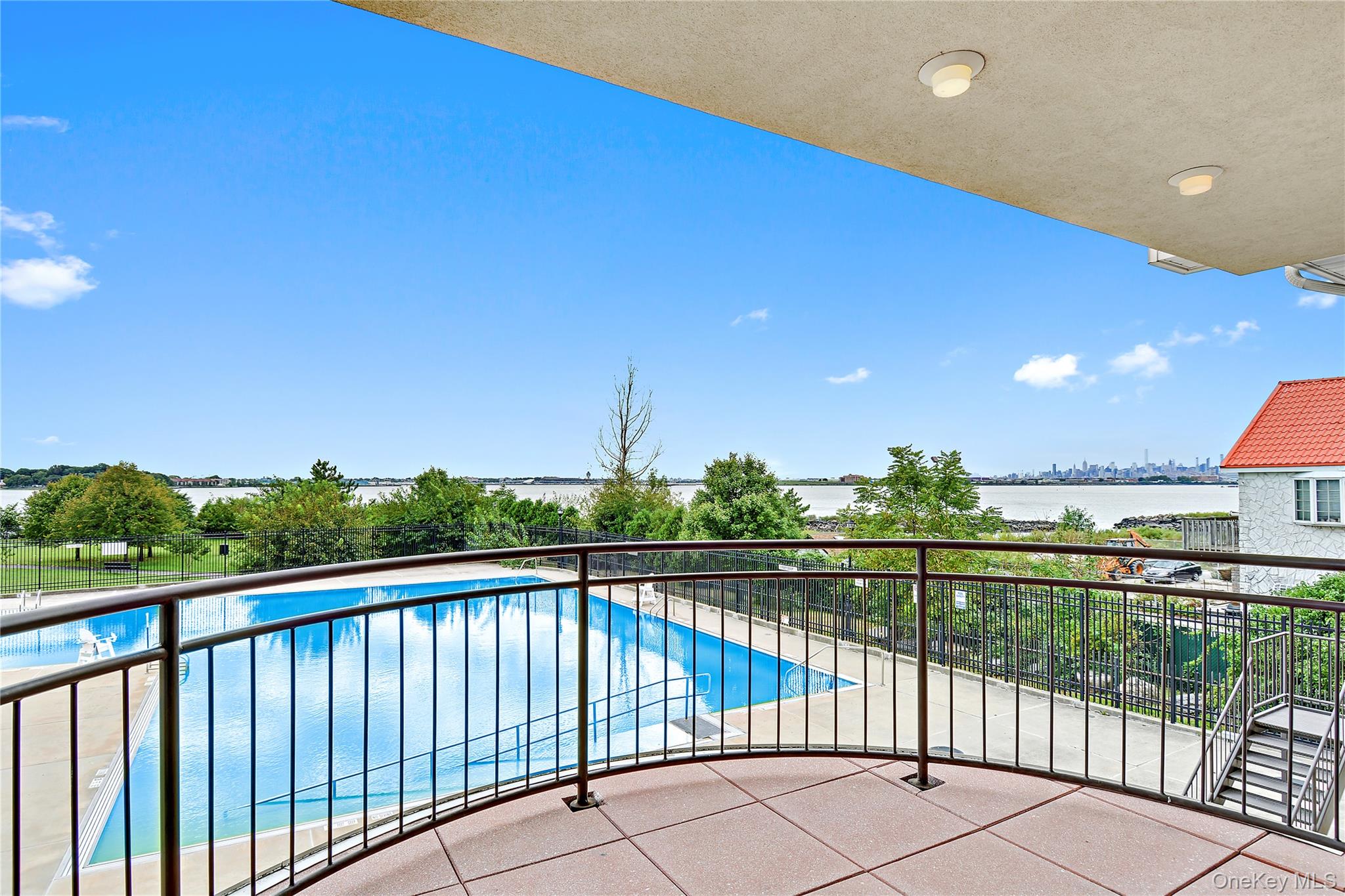 217 Sunset Boulevard, Unit 9217G photo 22