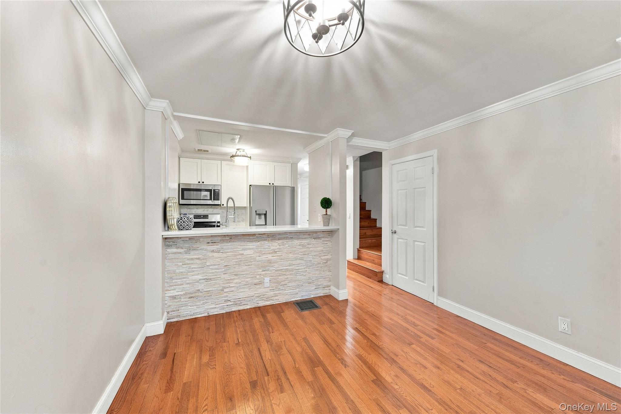 217 Sunset Boulevard, Unit 9217G photo 16