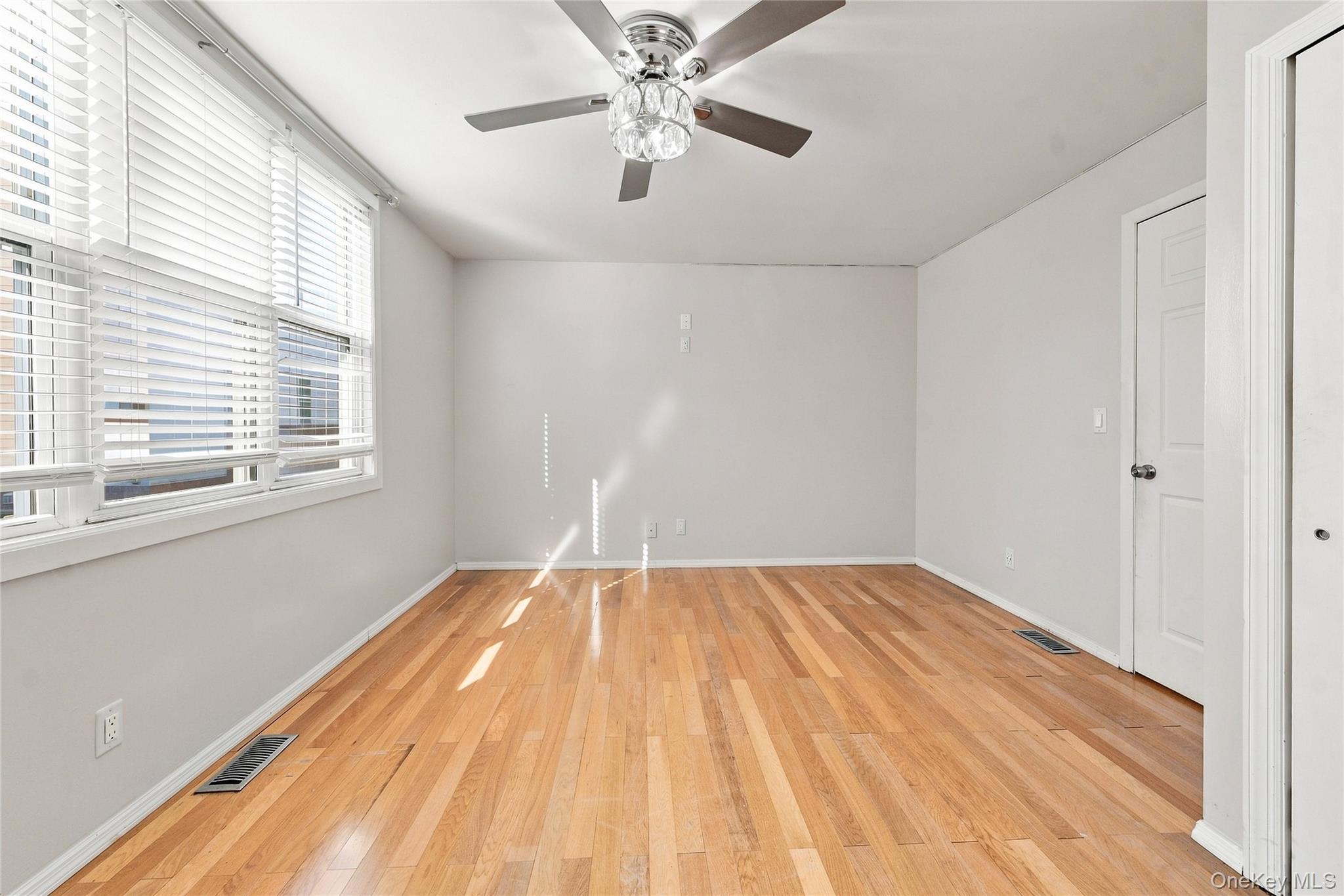 217 Sunset Boulevard, Unit 9217G photo 6