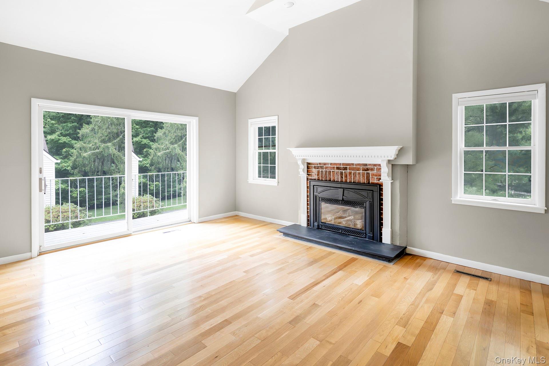 24 Millbrook Hollow Lane – For Rent photo 7