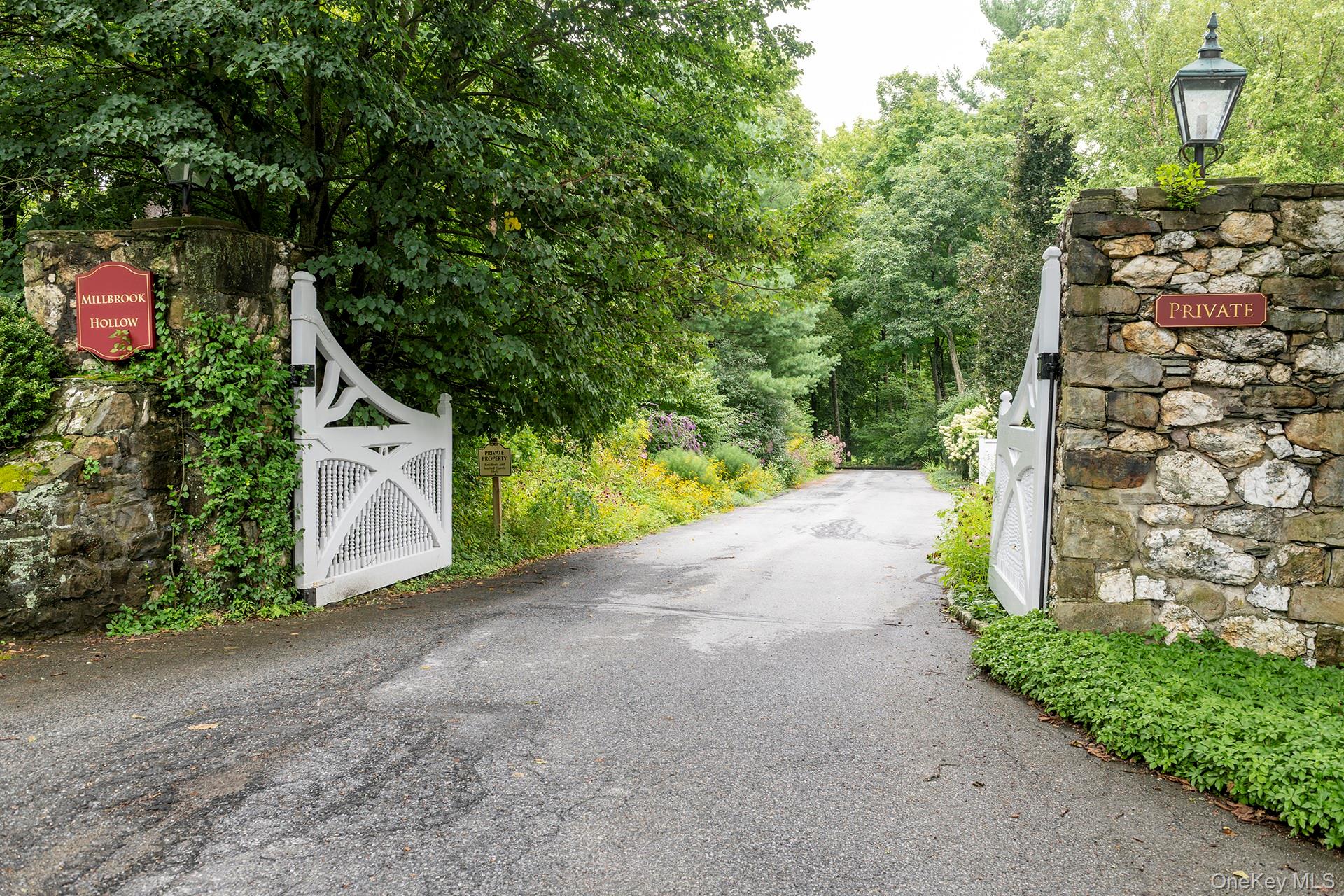 24 Millbrook Hollow Lane – For Rent photo 30