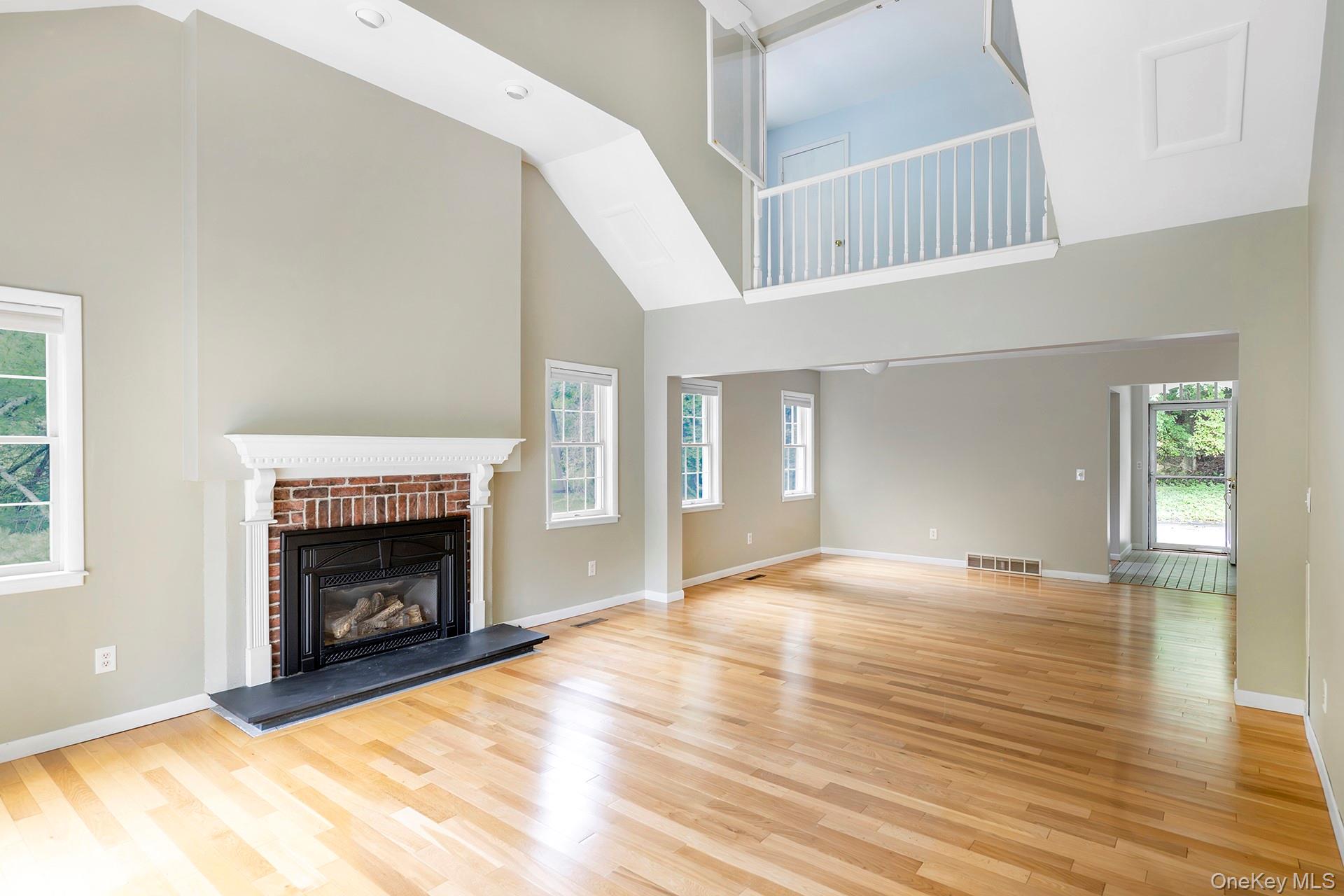 24 Millbrook Hollow Lane – For Rent photo 8
