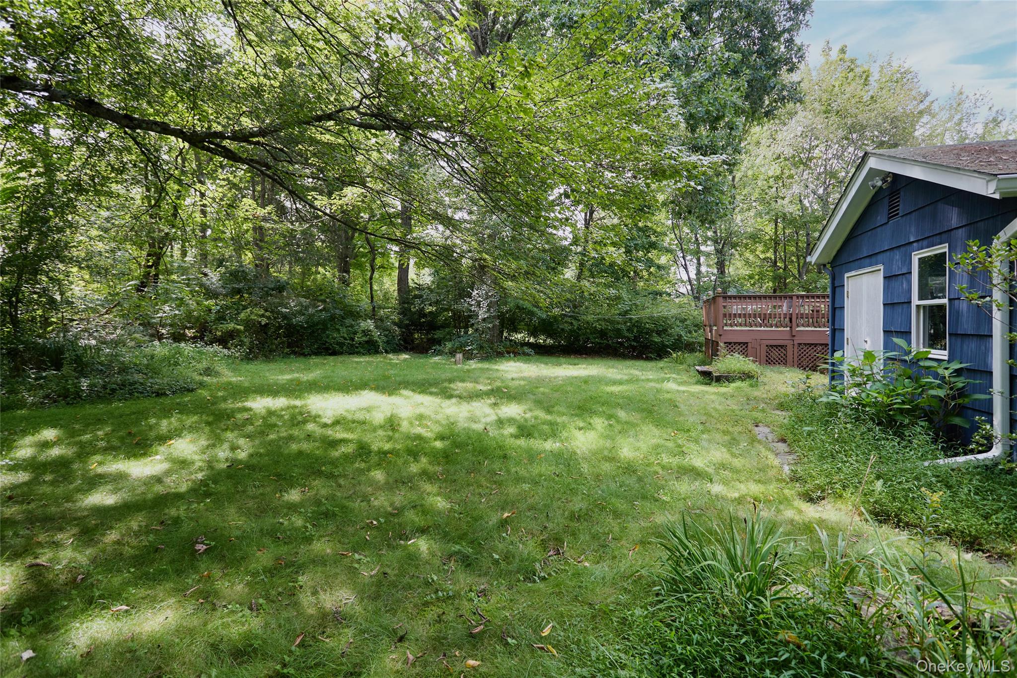 17 Merriewold Lane N – For Sale photo 3