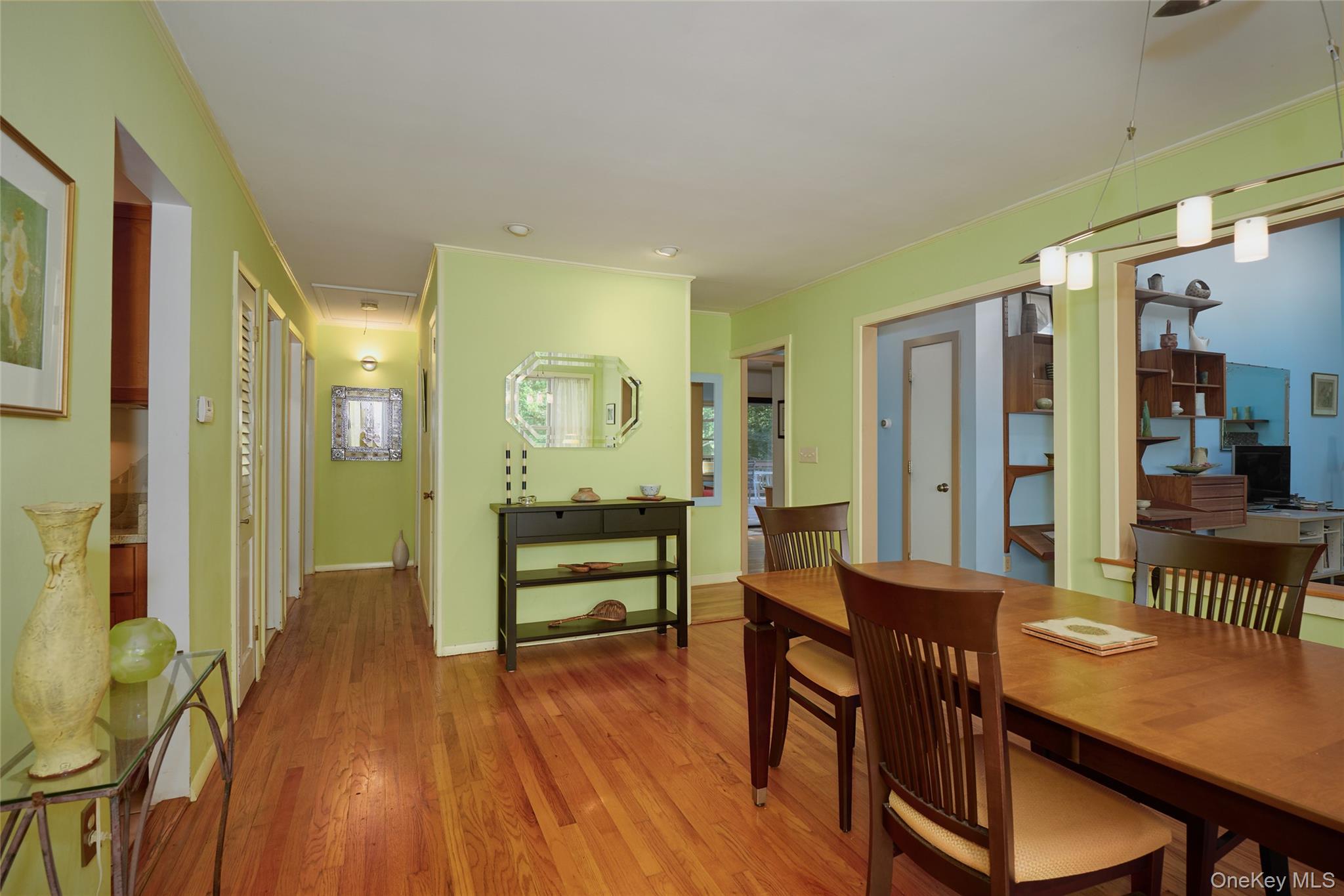 17 Merriewold Lane N – For Sale photo 13