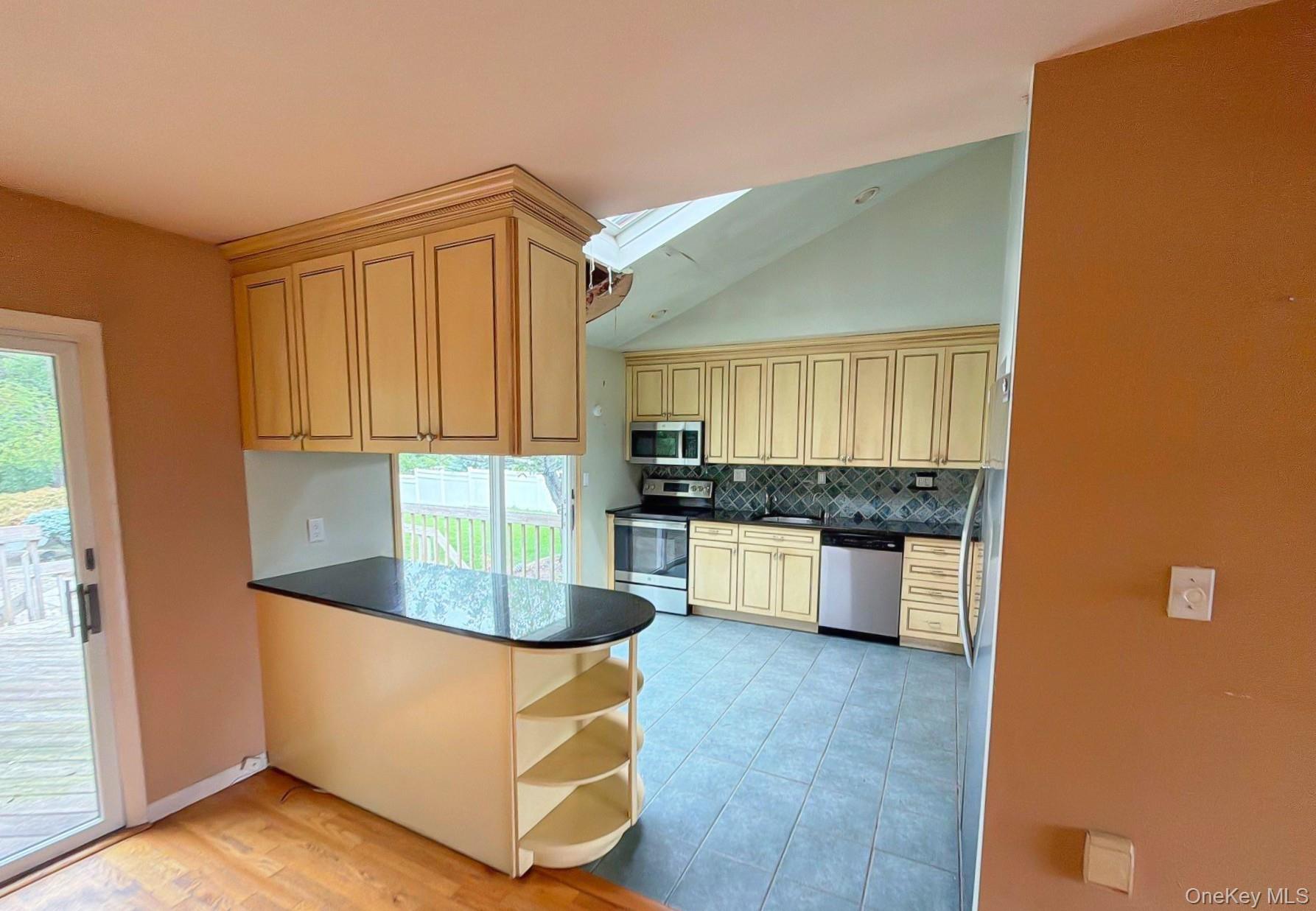 35 Eagle Lane – For Sale photo 7