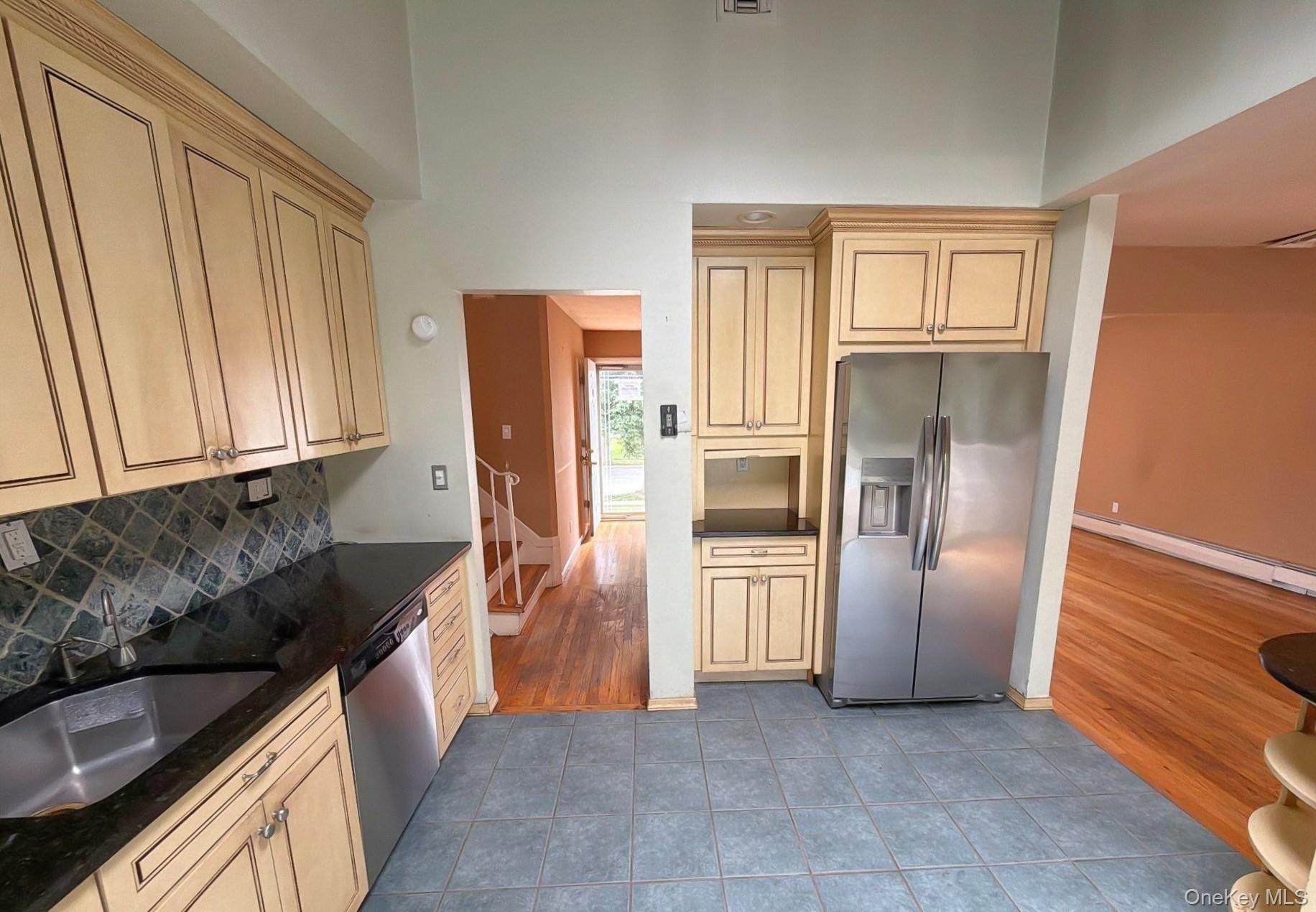 35 Eagle Lane – For Sale photo 8