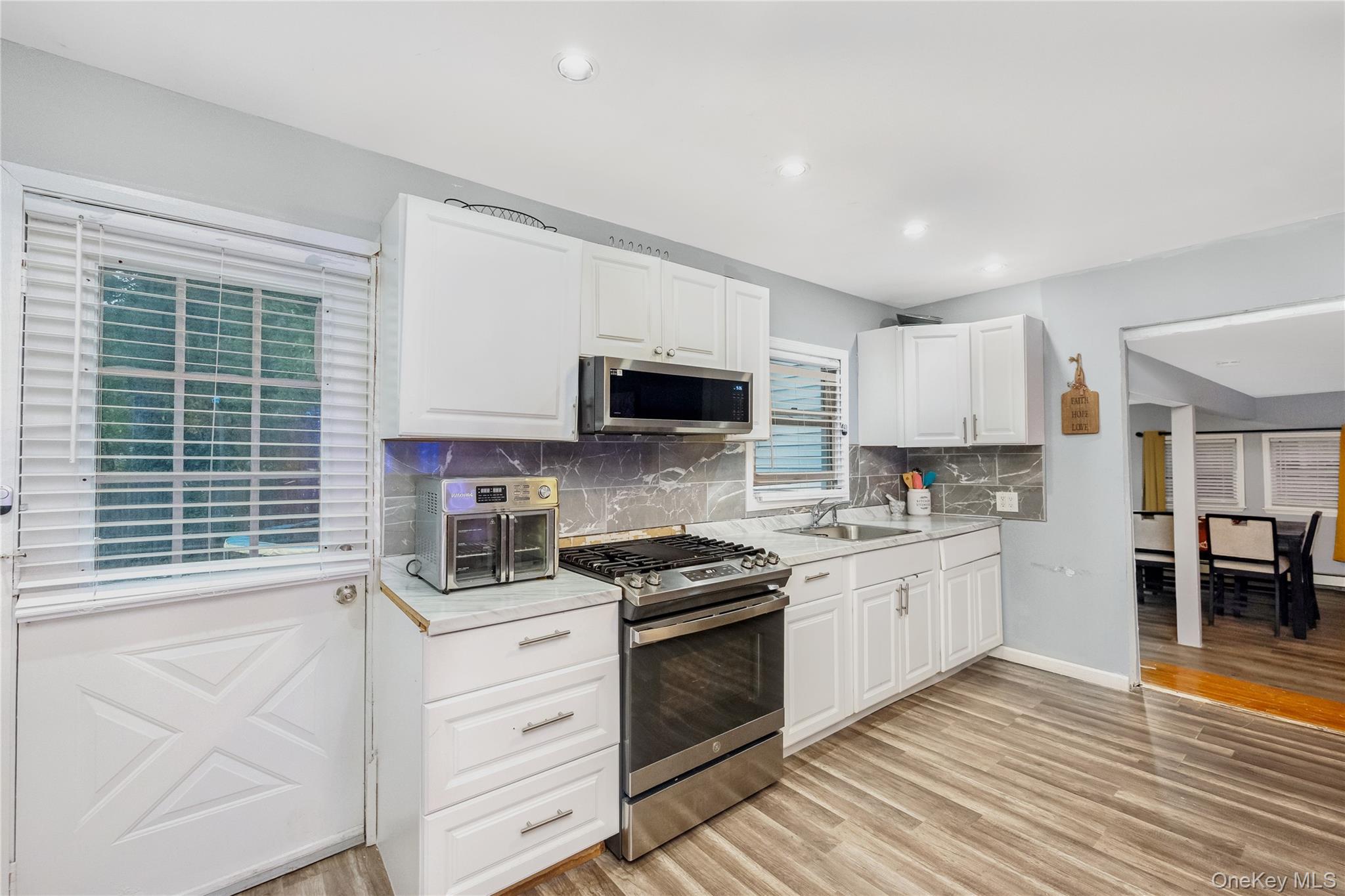 204 Bayside Avenue – For Sale photo 13