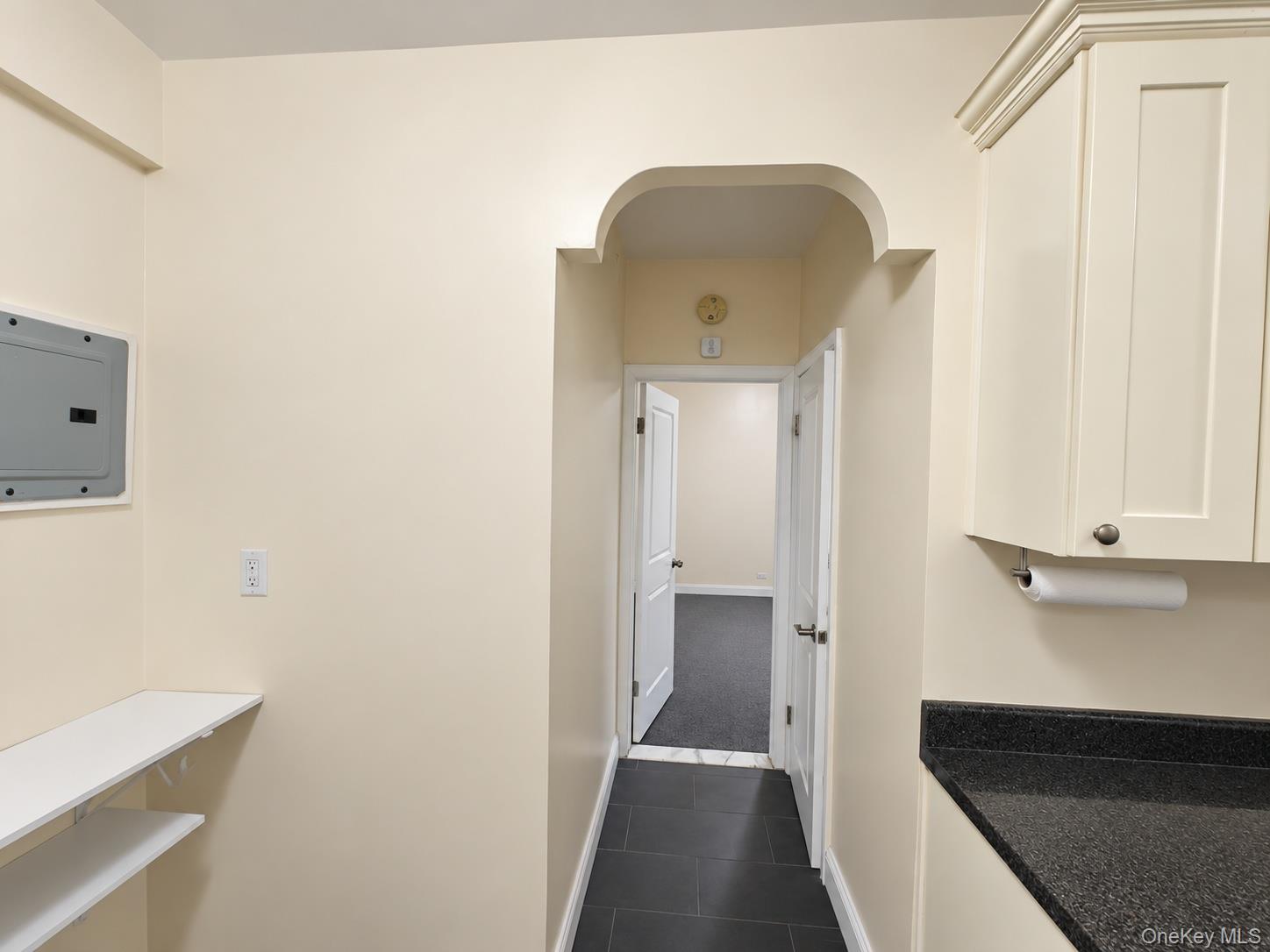 9205 Whitney Avenue, Unit A27 photo 14