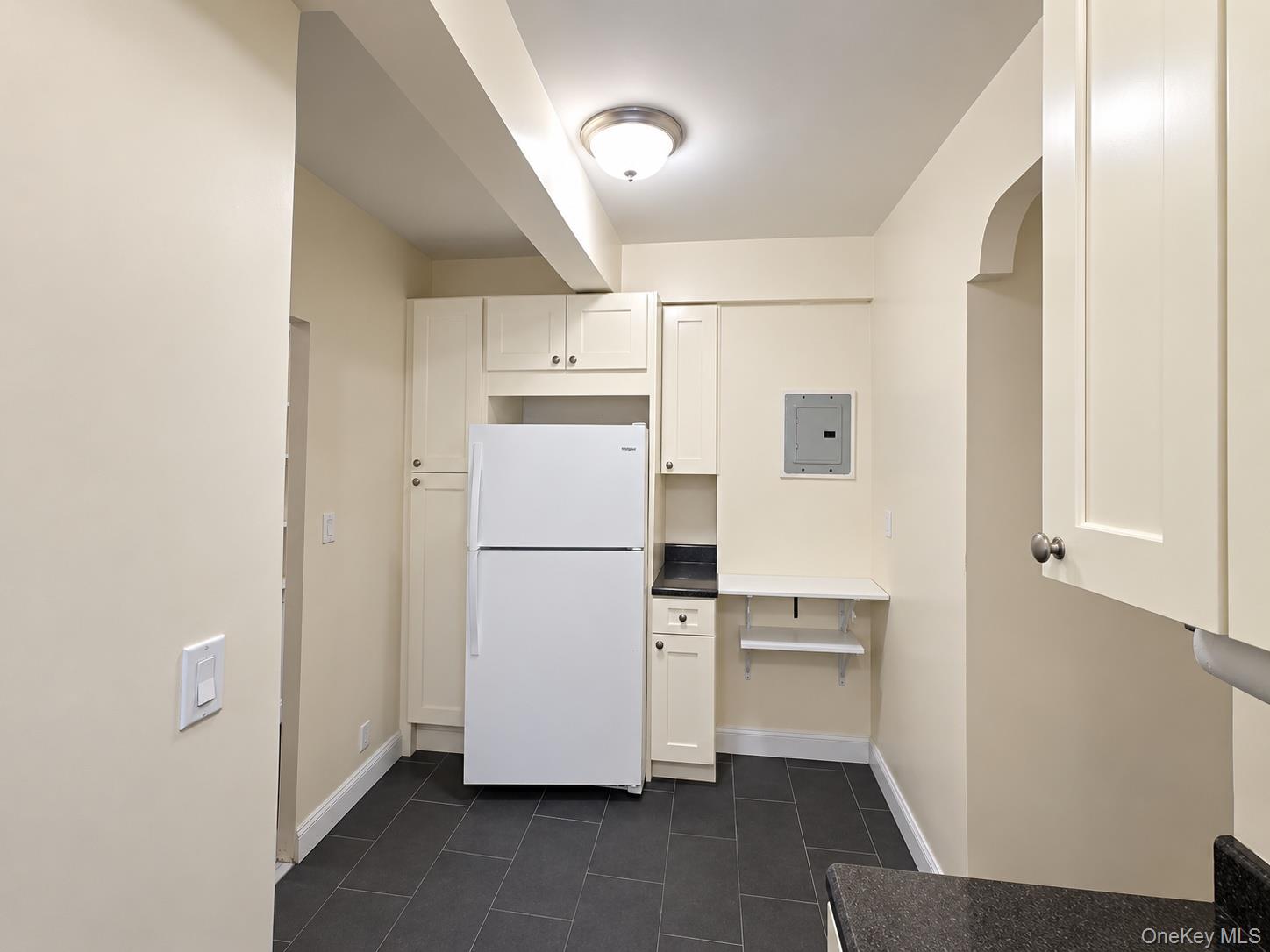 9205 Whitney Avenue, Unit A27 photo 13