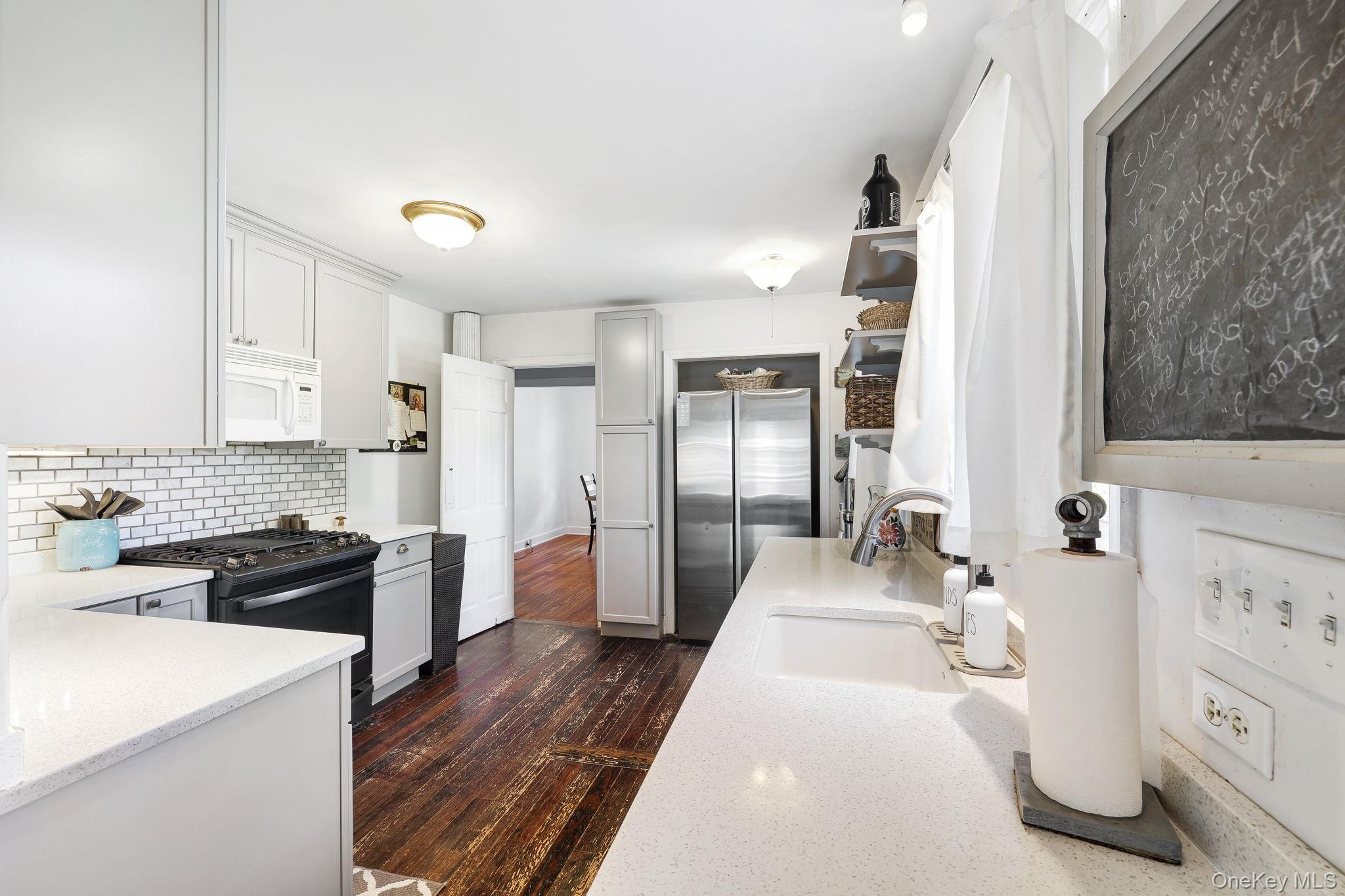 22 Galloway Road – For Sale photo 8
