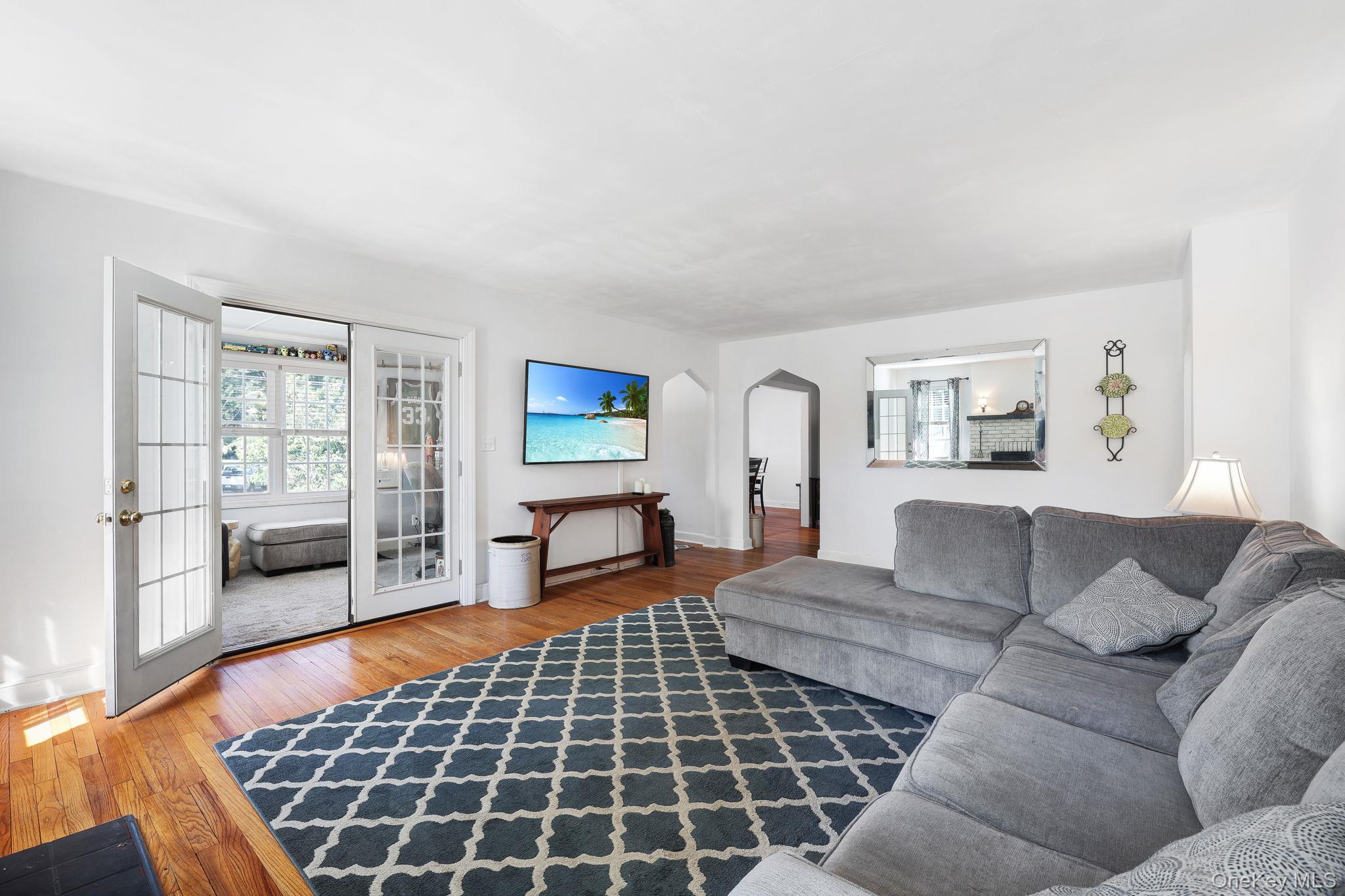 22 Galloway Road – For Sale photo 5
