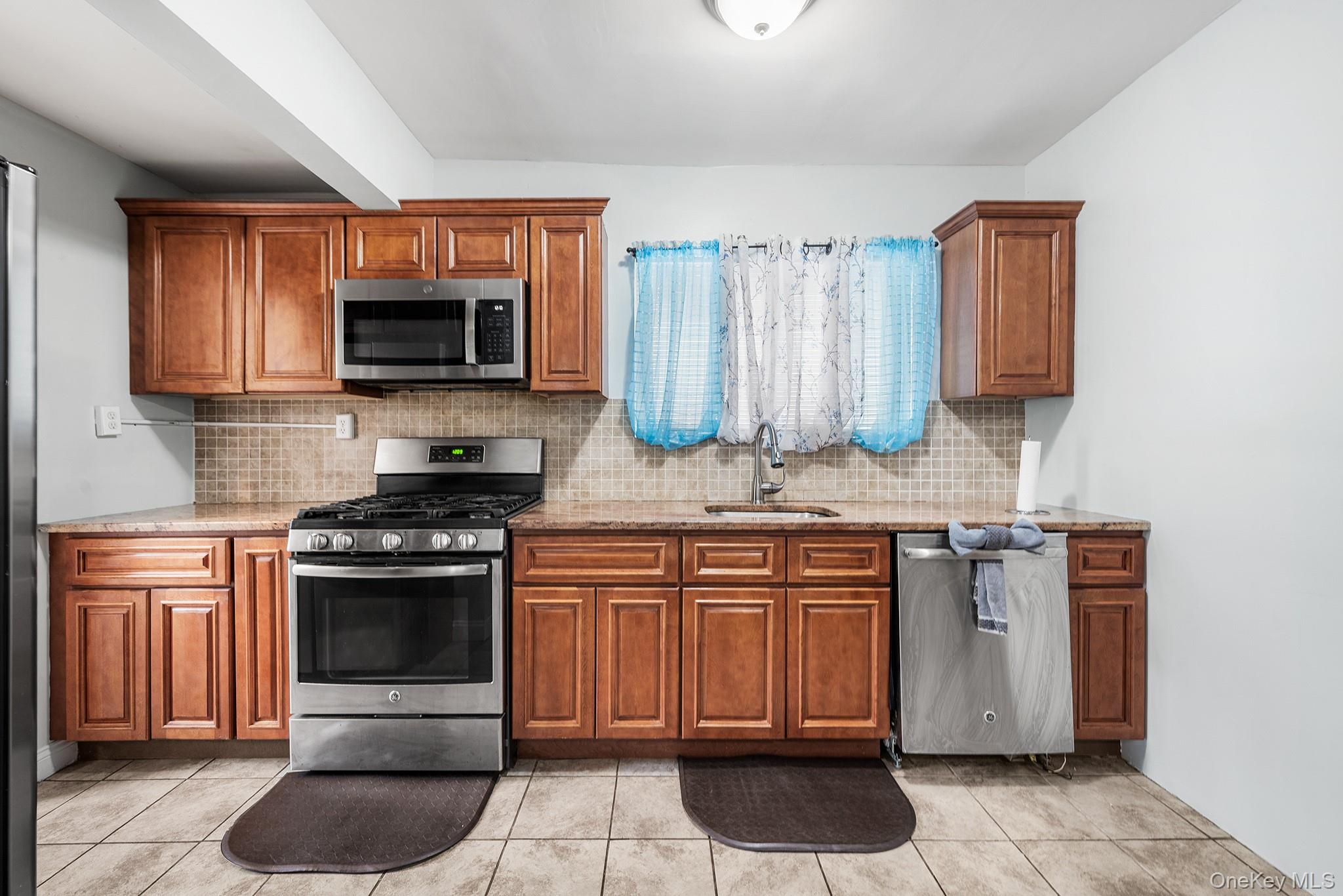 11301 200th Street – For Sale photo 8