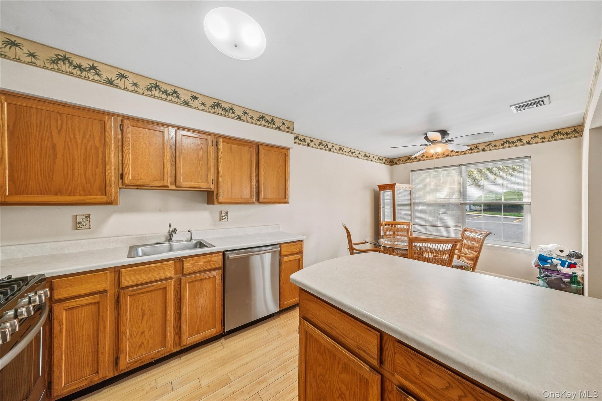 91 Jimal Drive – For Sale photo 12