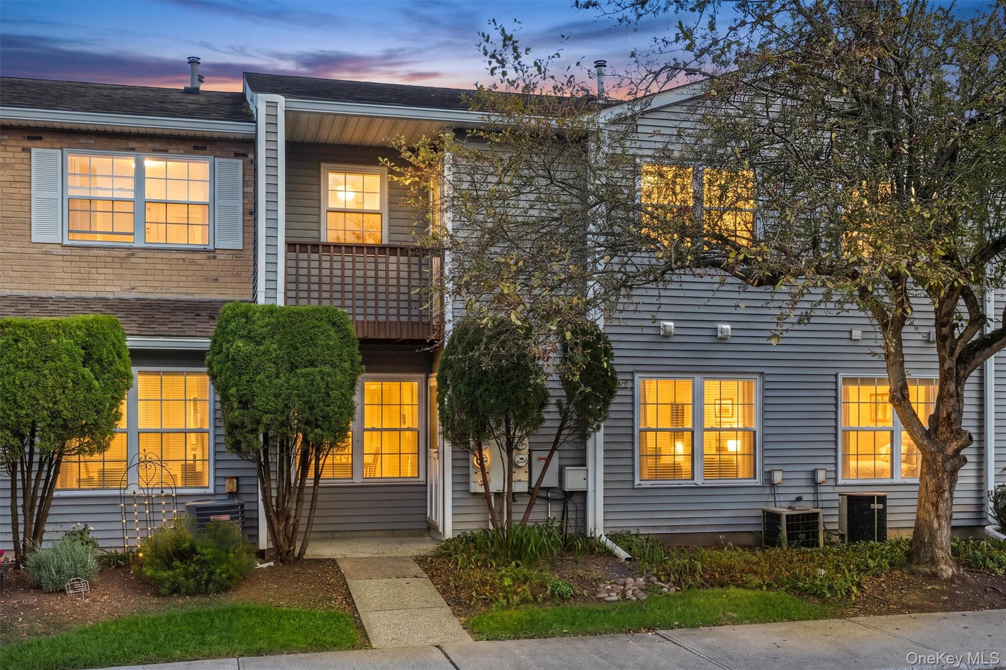 91 Jimal Drive – For Sale