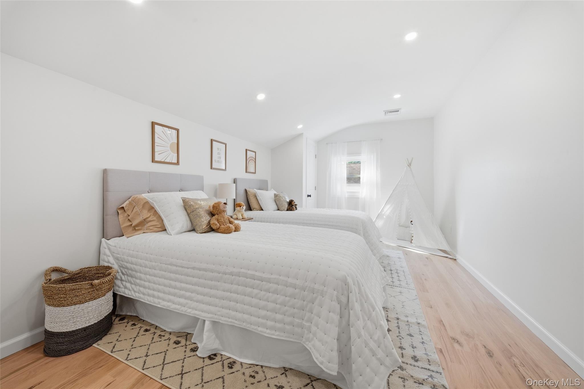 16 Merritt Avenue – For Sale photo 13