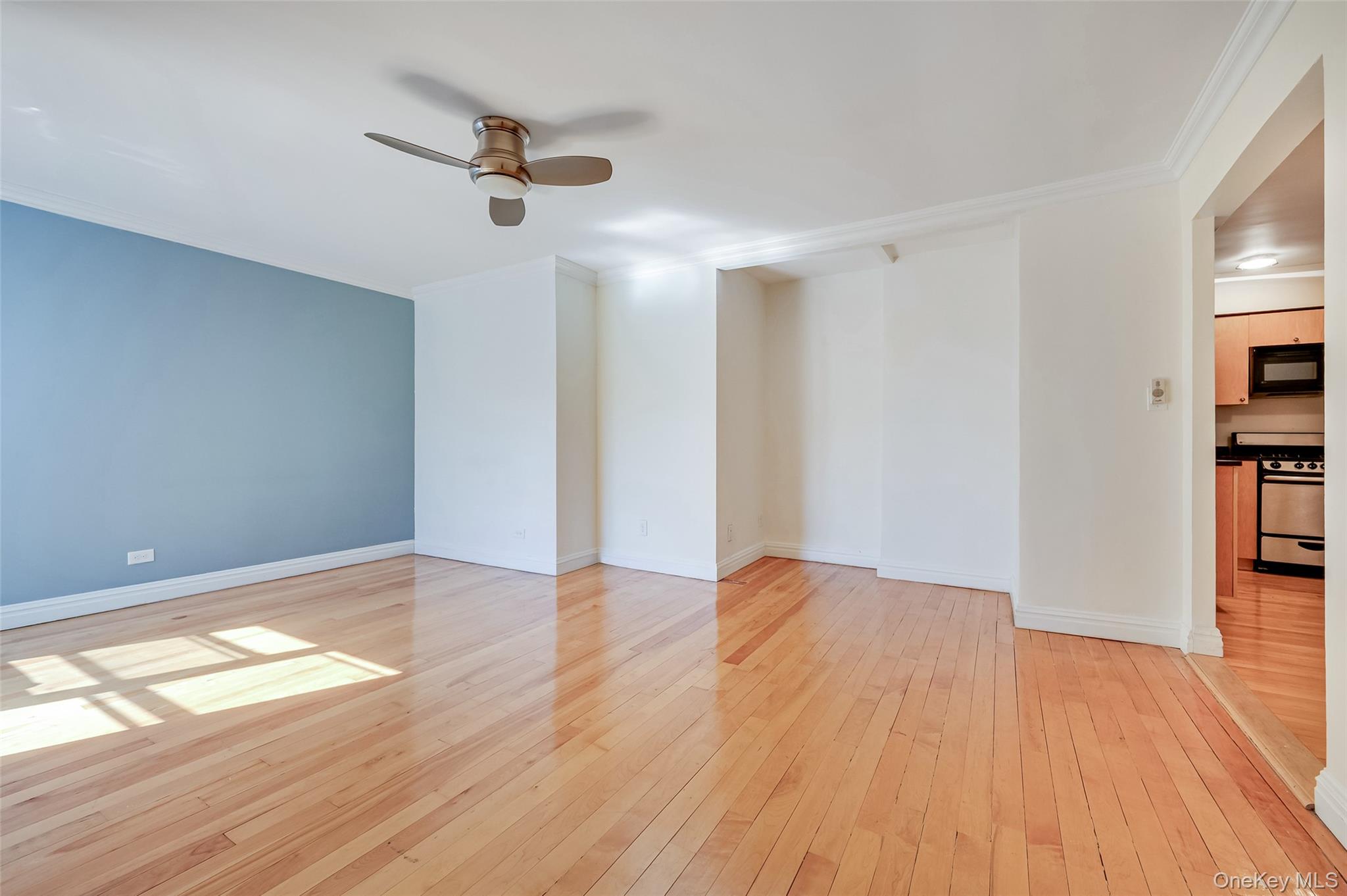 39-35 51st Street, Unit 6E photo 4