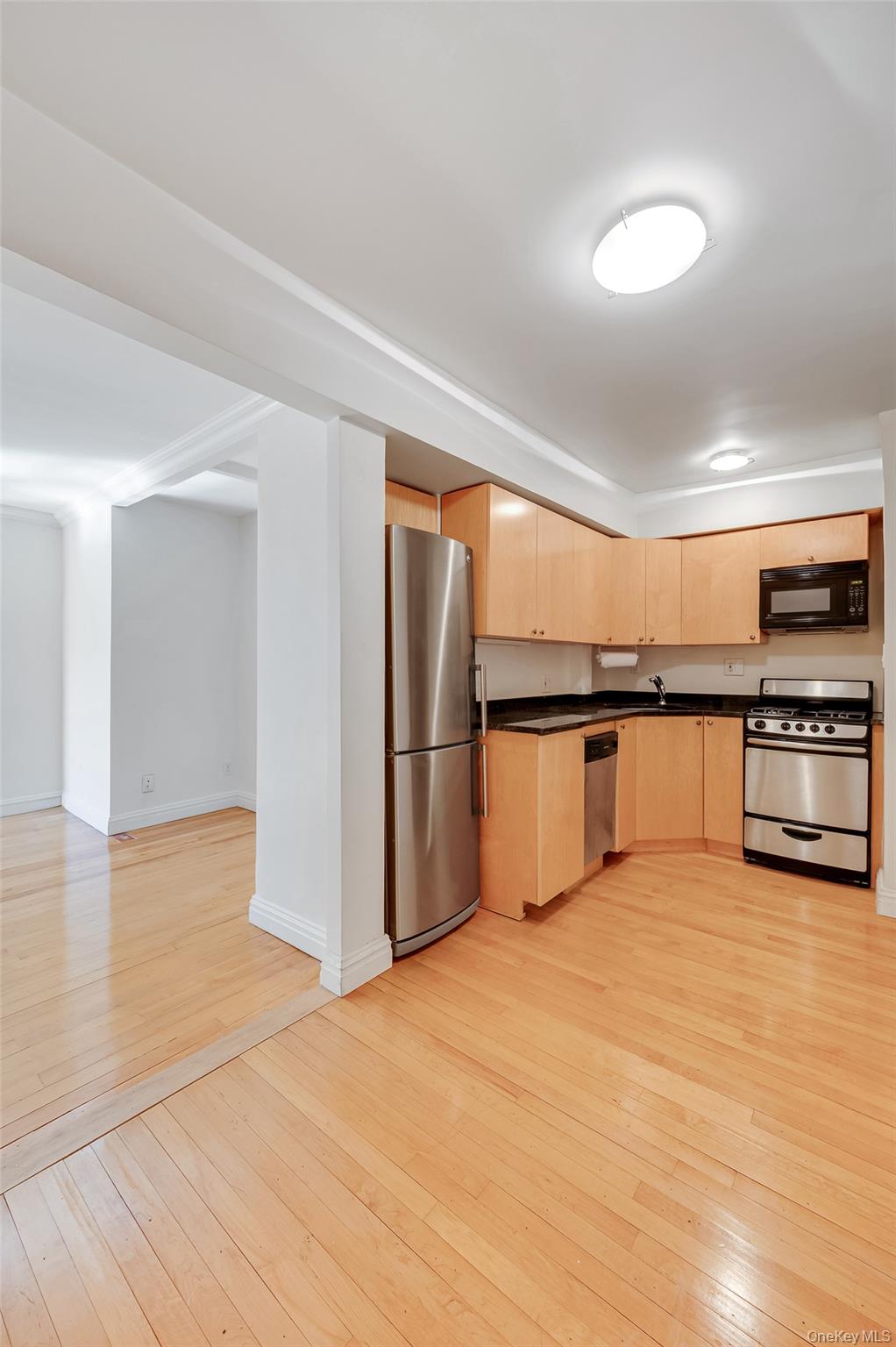 39-35 51st Street, Unit 6E photo 8