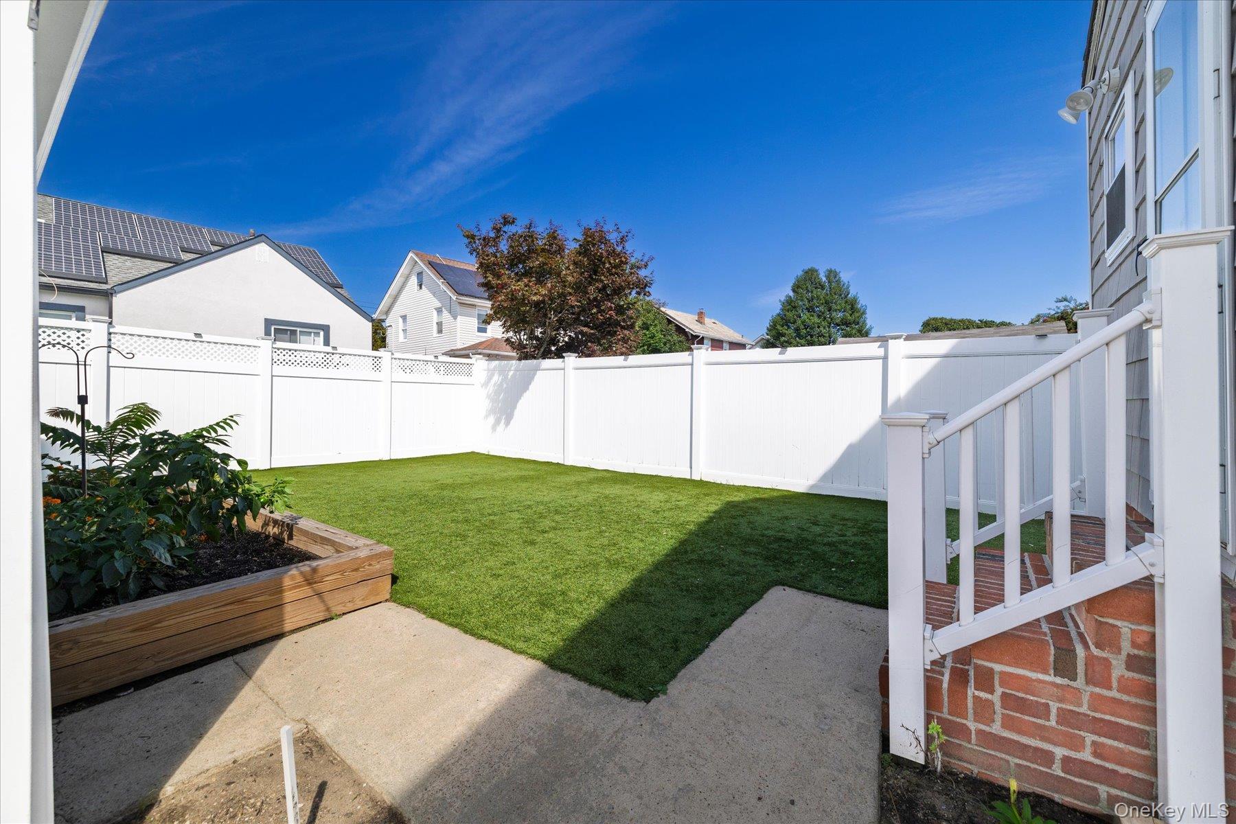 48 W Windsor Parkway – For Sale photo 7