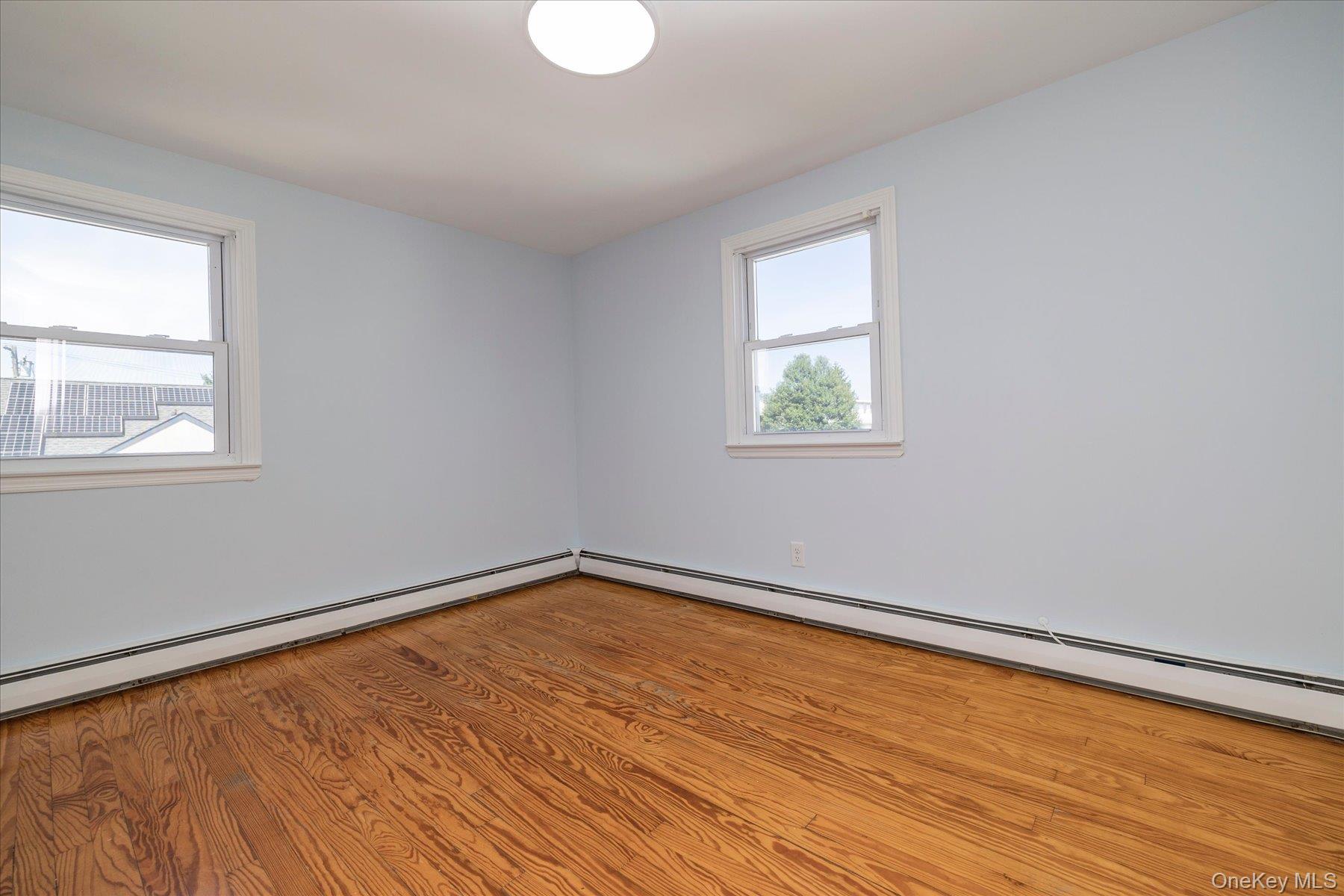 48 W Windsor Parkway – For Sale photo 26