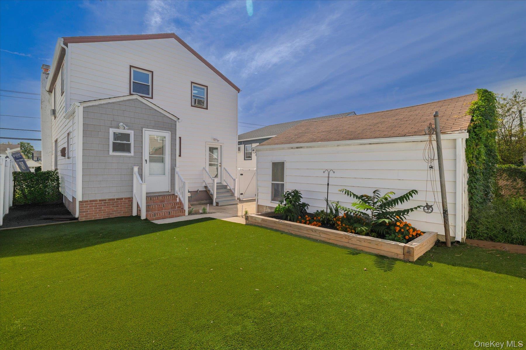 48 W Windsor Parkway – For Sale photo 9