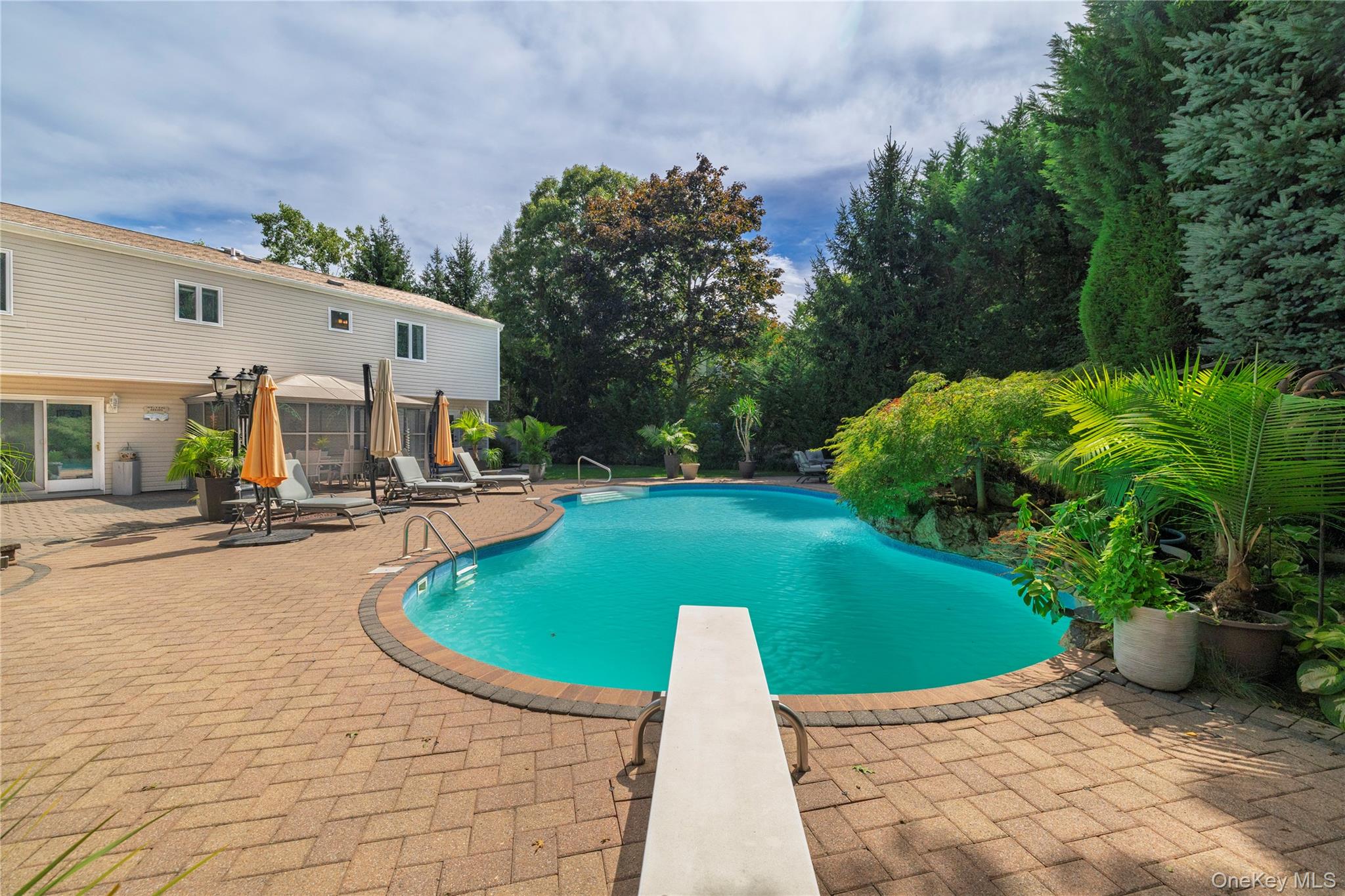 24 Sal Court – For Sale photo 37