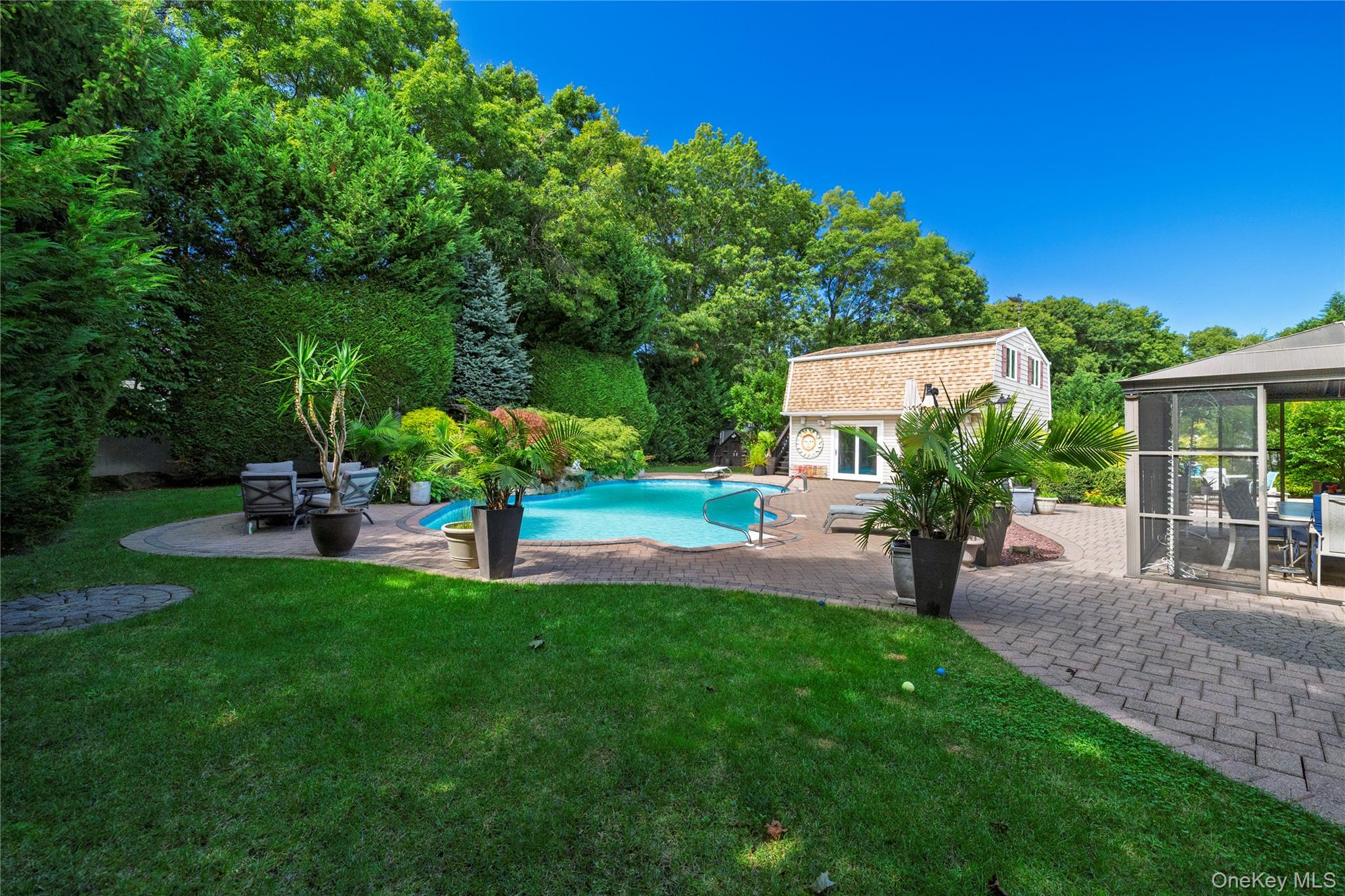 24 Sal Court – For Sale photo 35