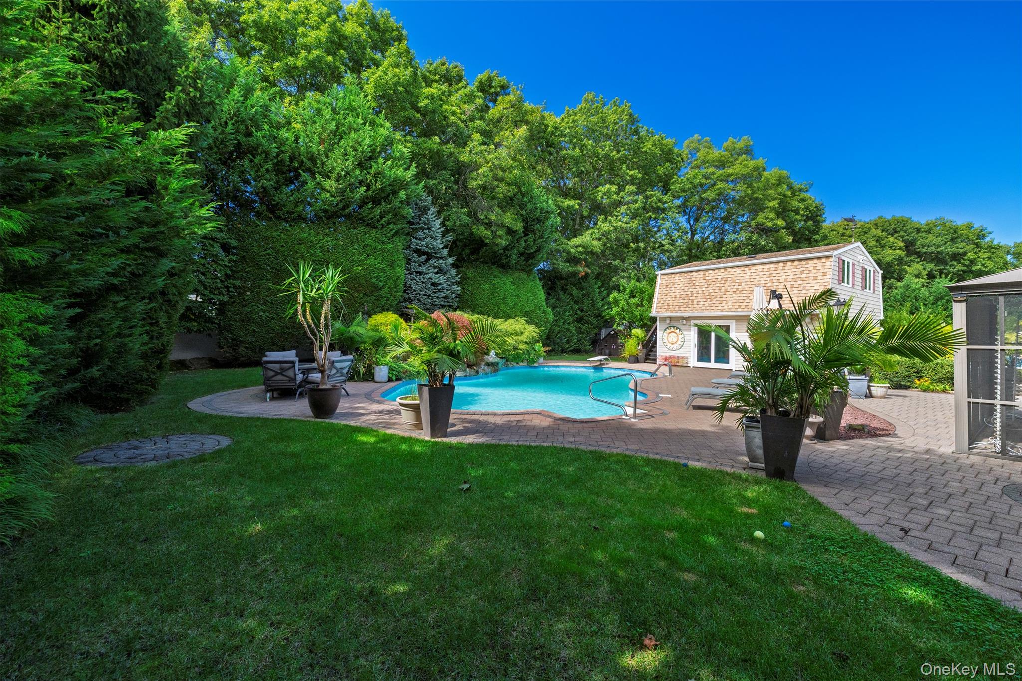 24 Sal Court – For Sale photo 36
