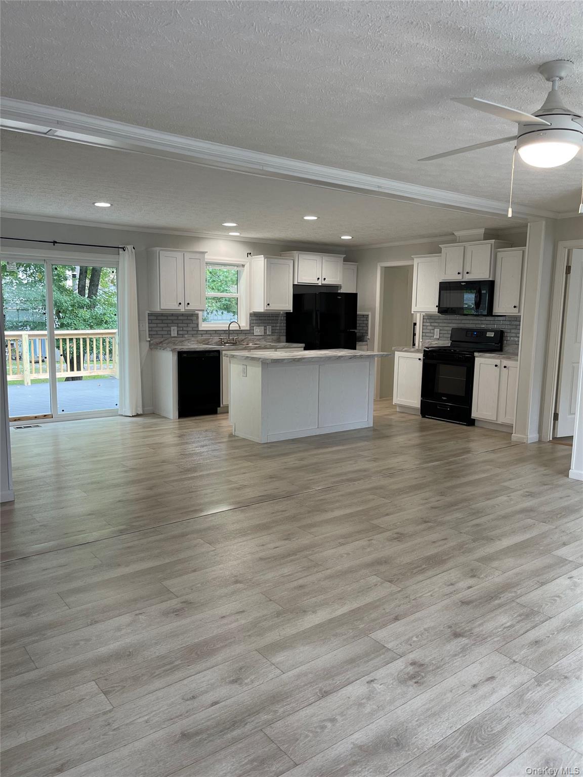 9 Odell – For Sale photo 3