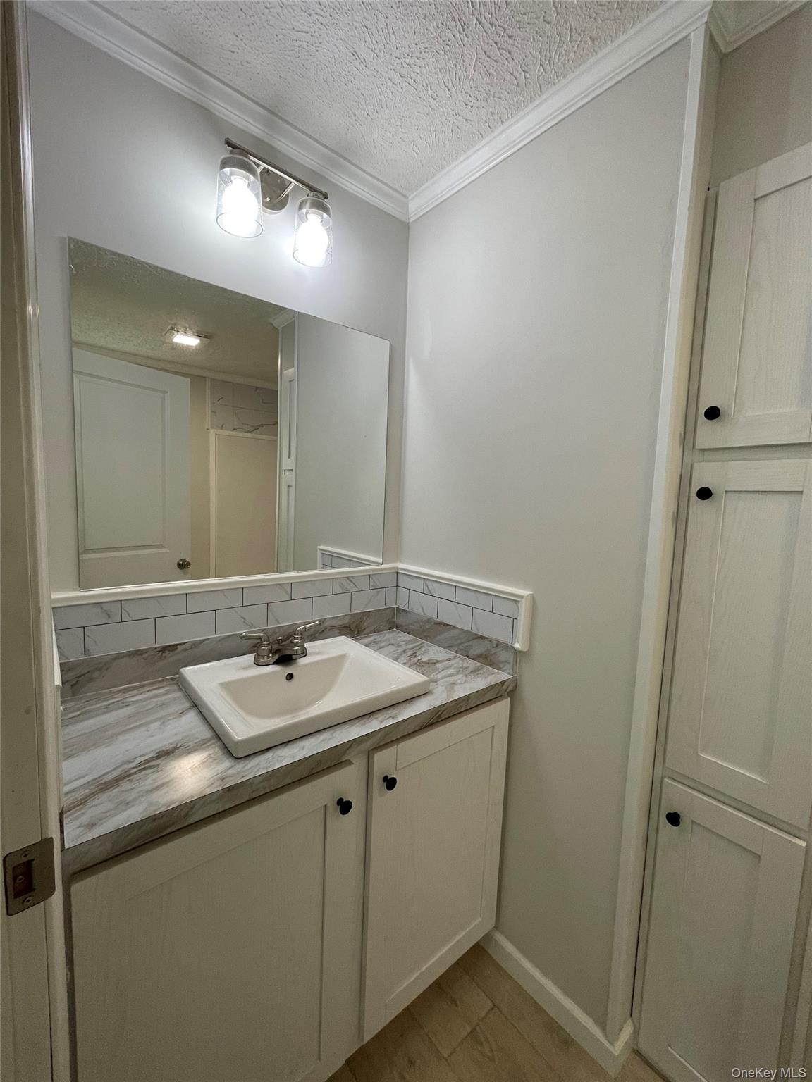 9 Odell – For Sale photo 17