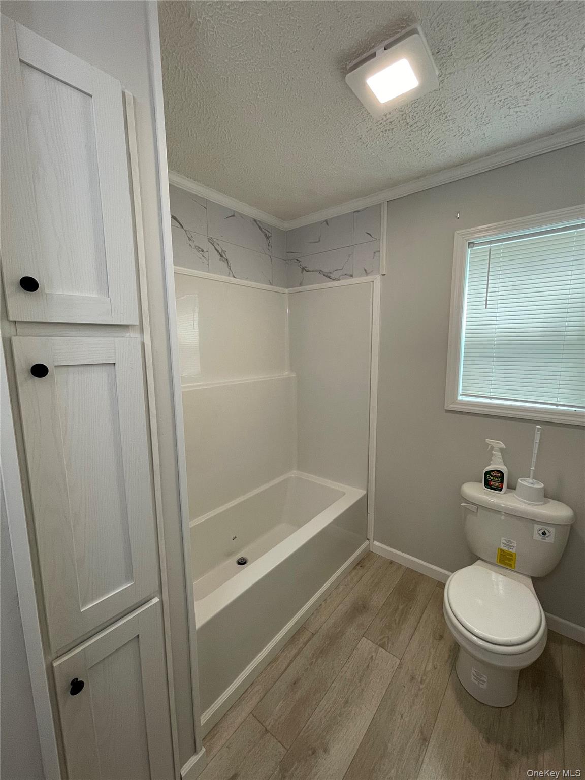 9 Odell – For Sale photo 16