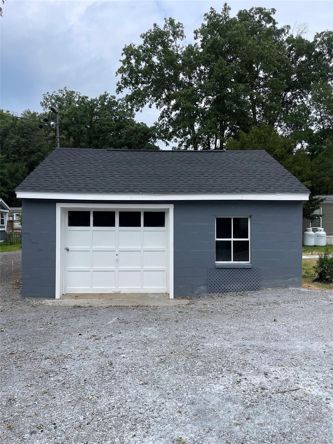 9 Odell – For Sale photo 30