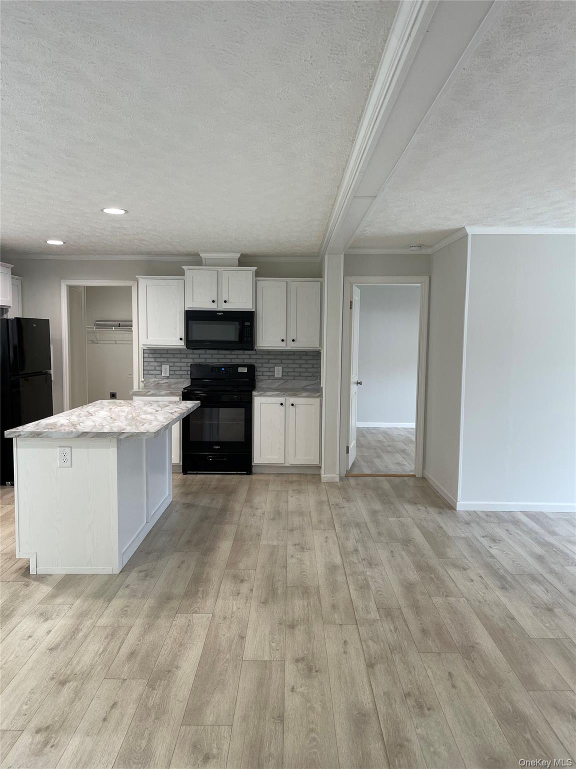 9 Odell – For Sale photo 7