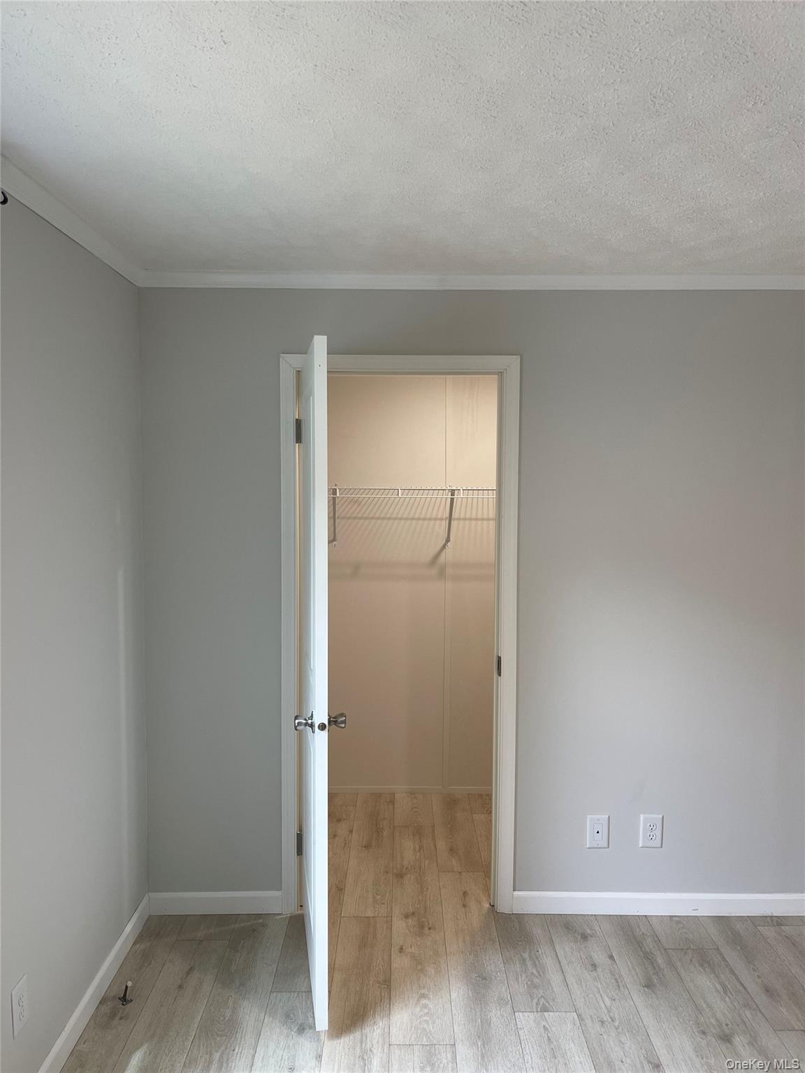 9 Odell – For Sale photo 13