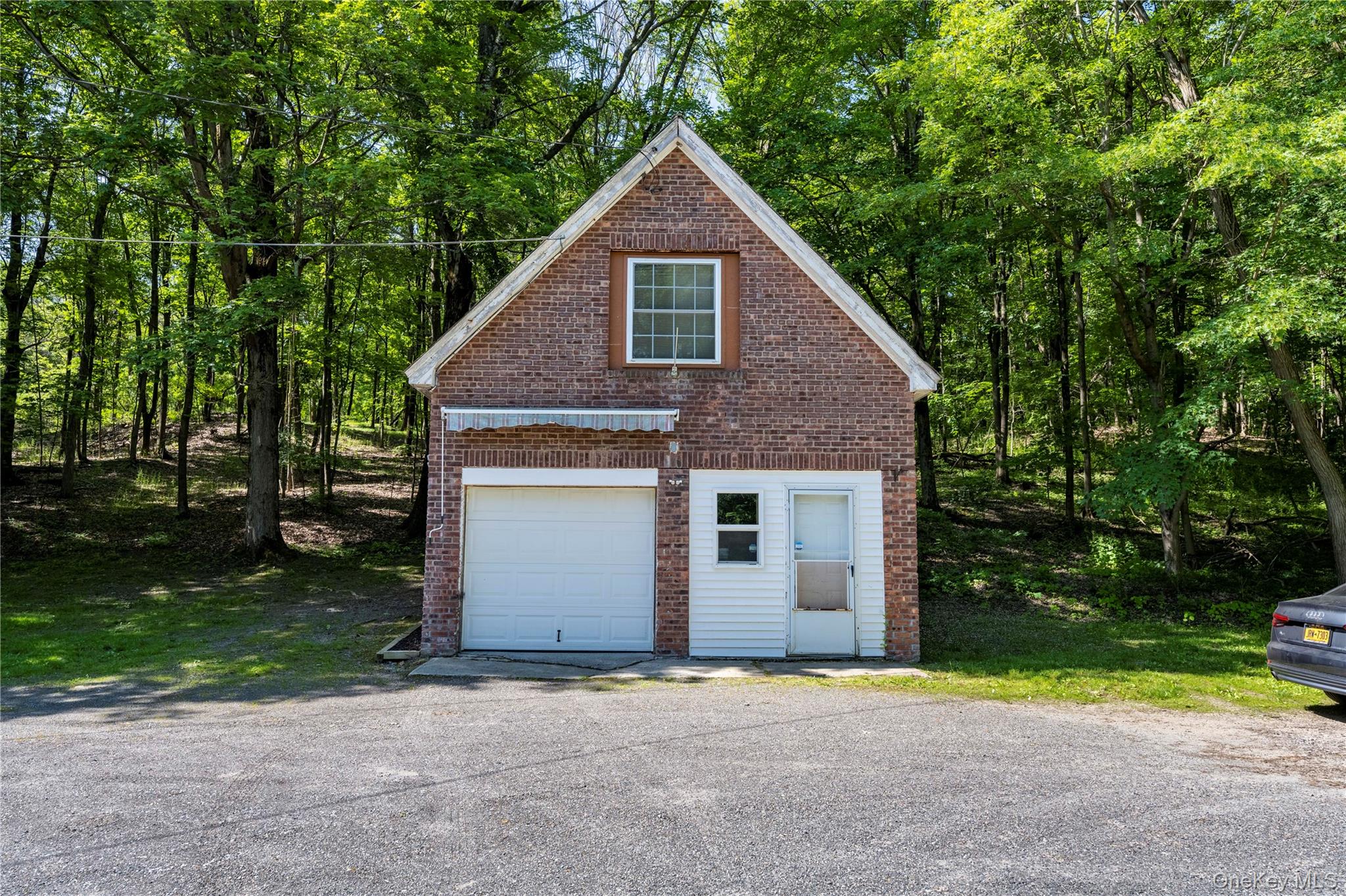 43 Leslie Road – For Sale photo 33