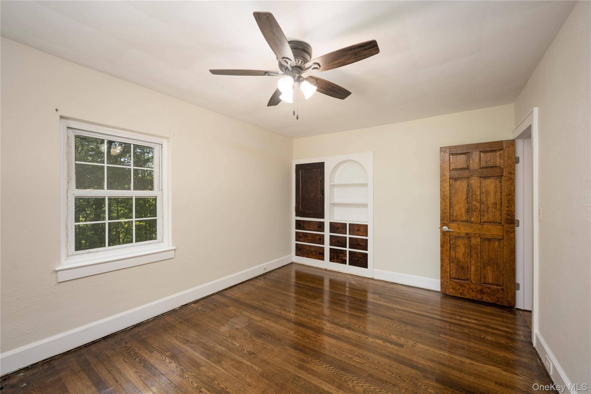 43 Leslie Road – For Sale photo 12