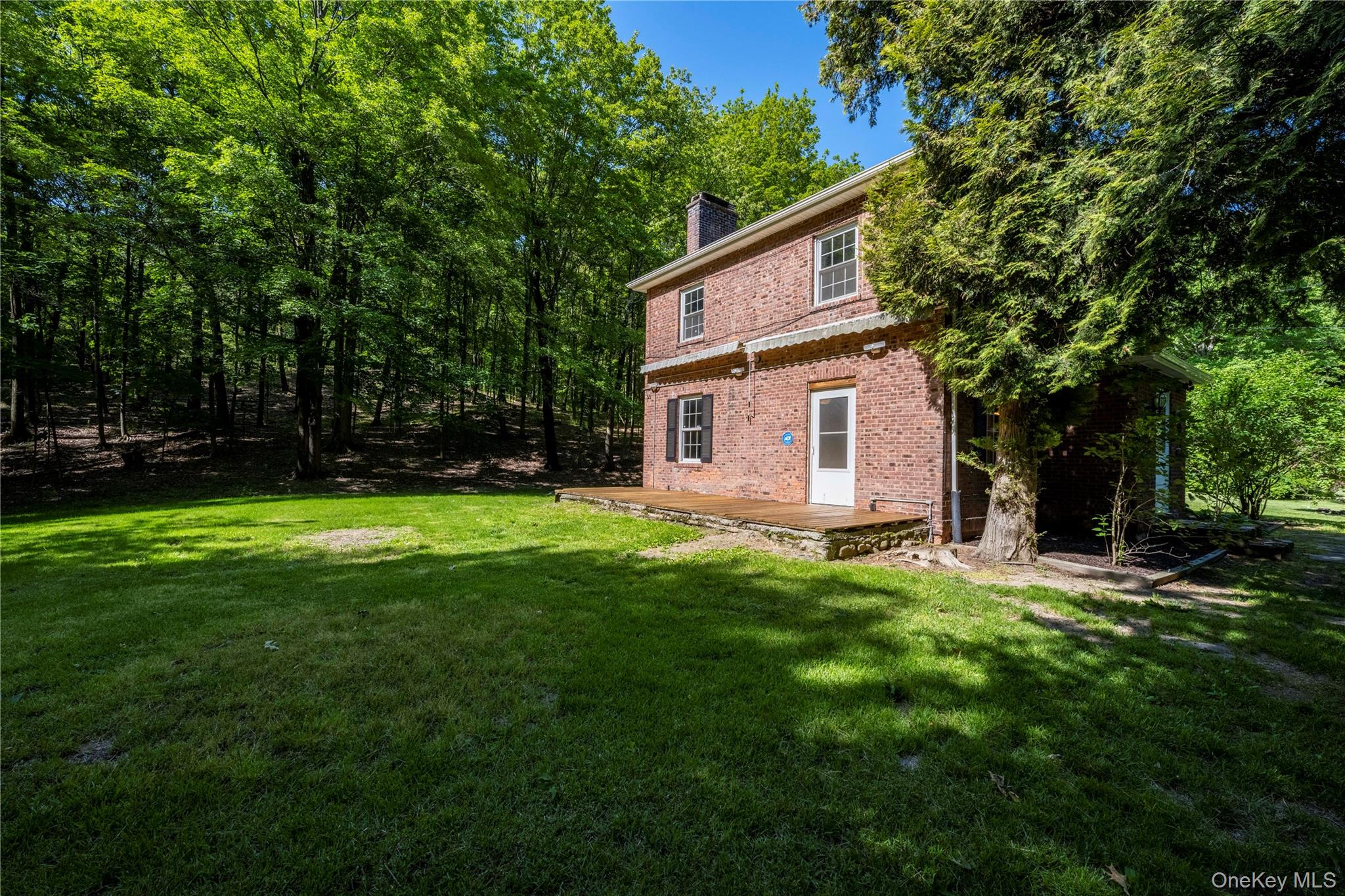 43 Leslie Road – For Sale photo 30