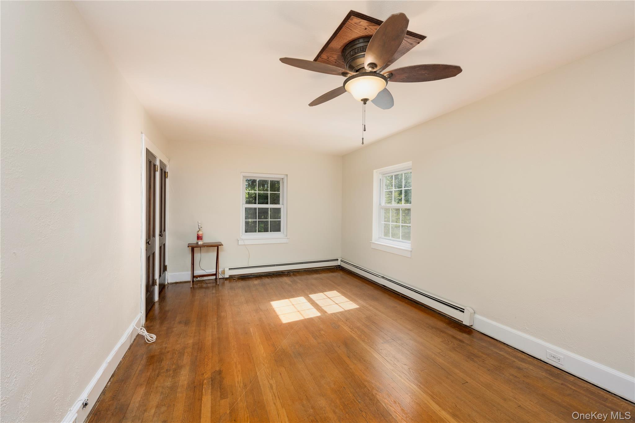 43 Leslie Road – For Sale photo 16