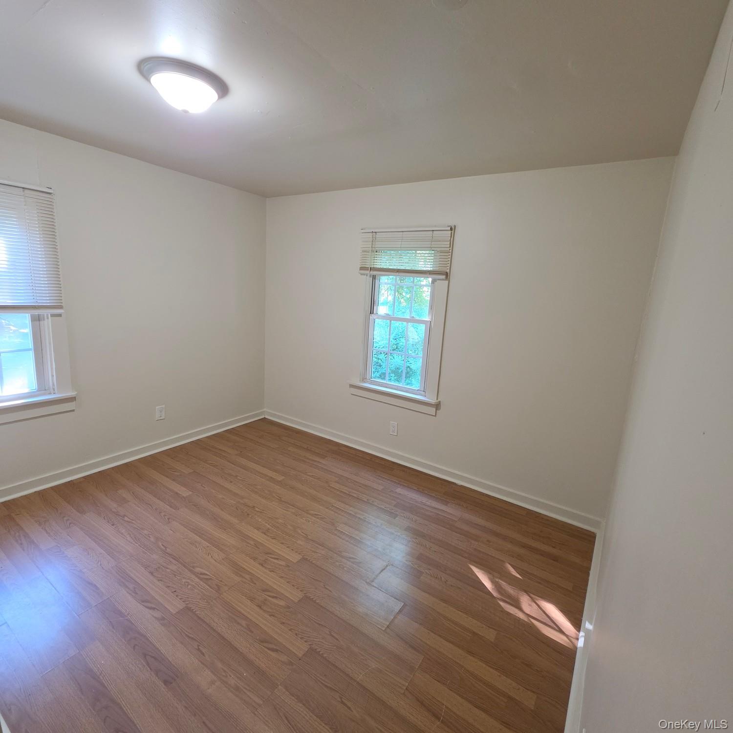 4 Storybrook Lane W – For Rent photo 6