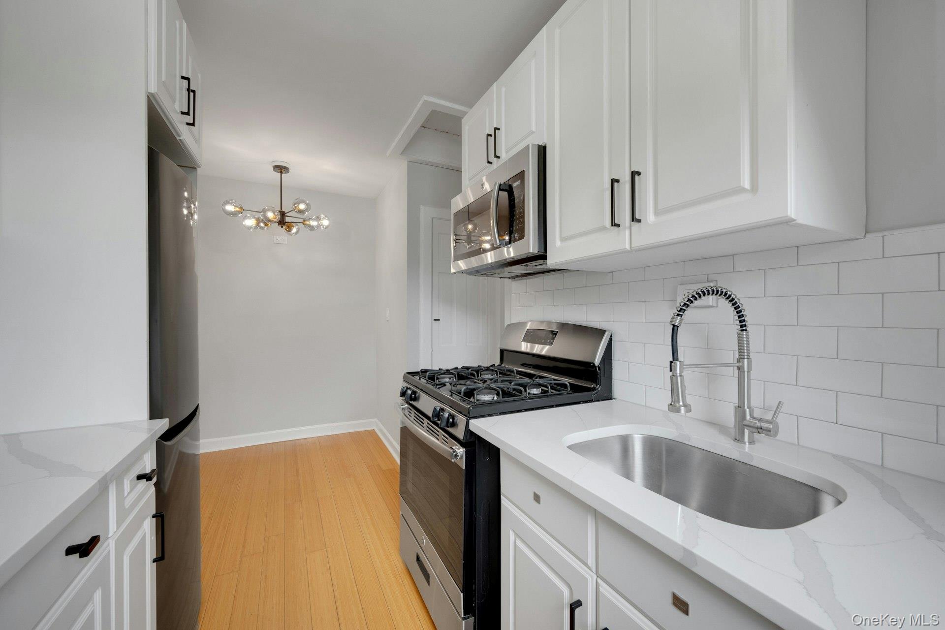64 Kensington Road, Unit 3B photo 16