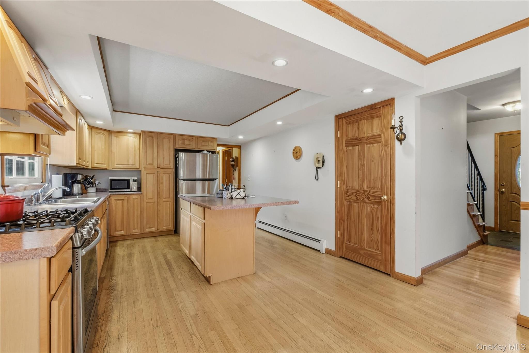 17 Chestnut Lane – For Sale photo 6