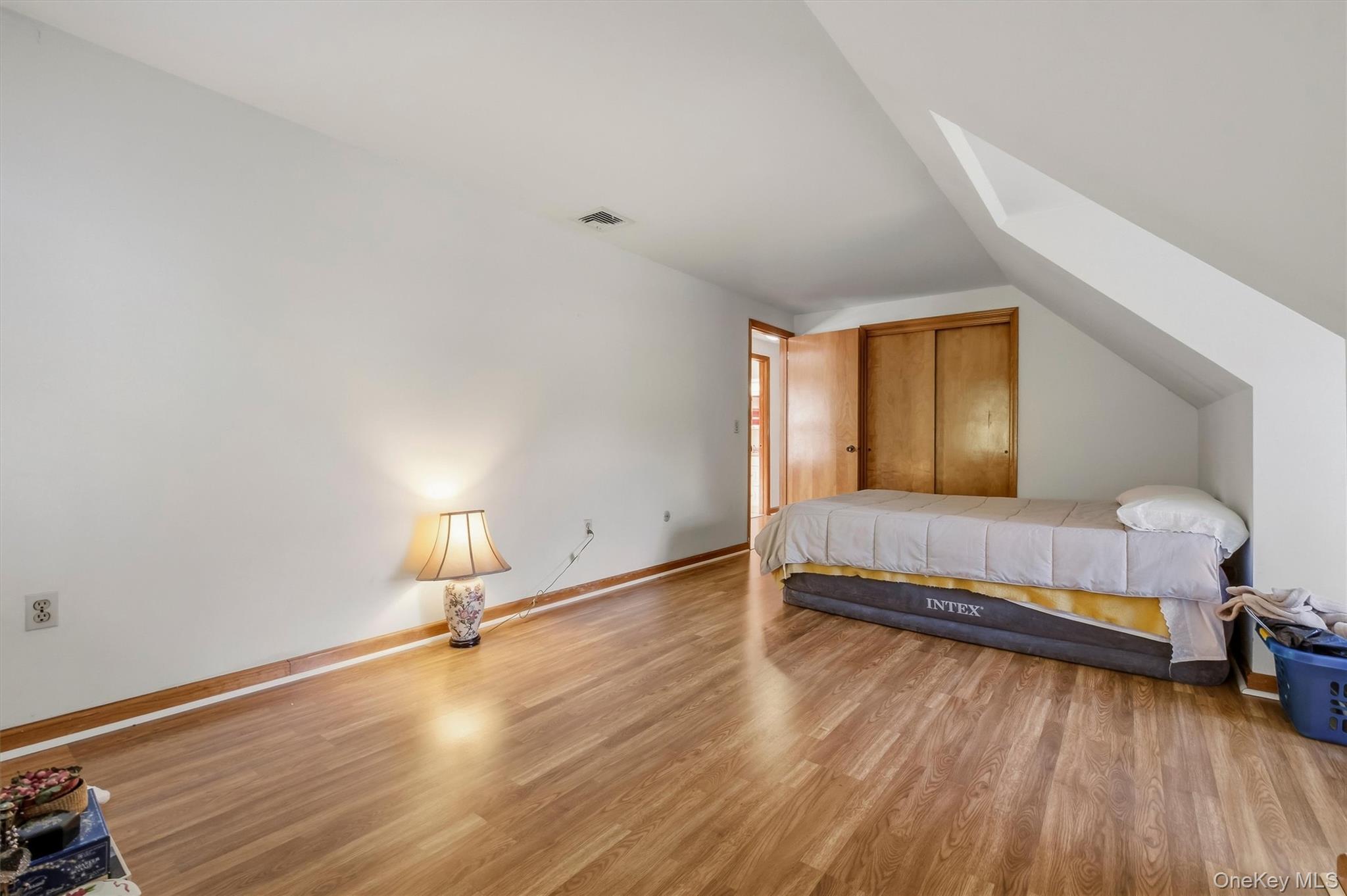 17 Chestnut Lane – For Sale photo 27
