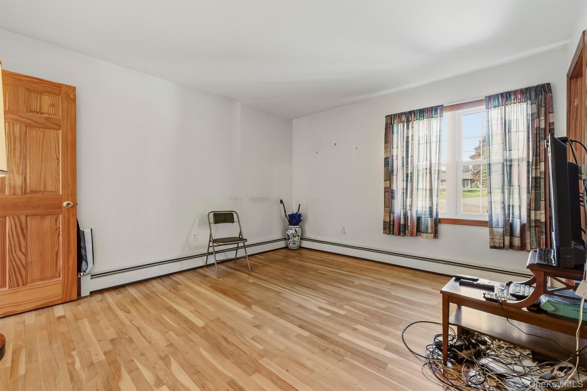 17 Chestnut Lane – For Sale photo 15
